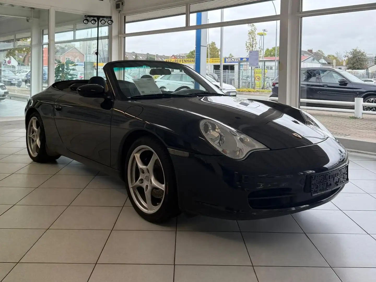 Porsche 996 911 Carrera Cabrio Schwarz - 1