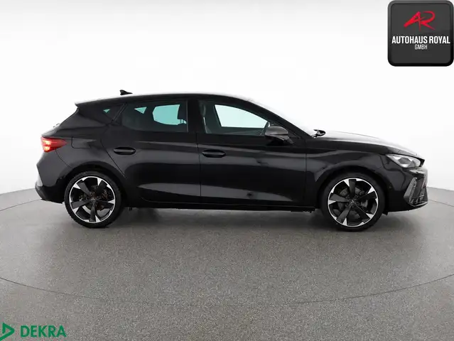 Cupra Leon view 6