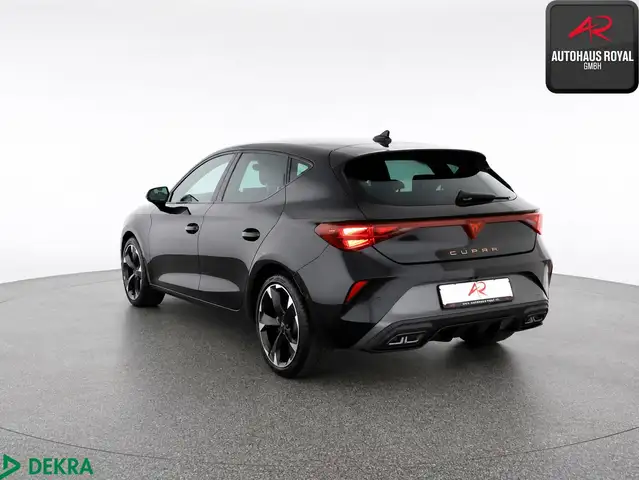 Cupra Leon view 3