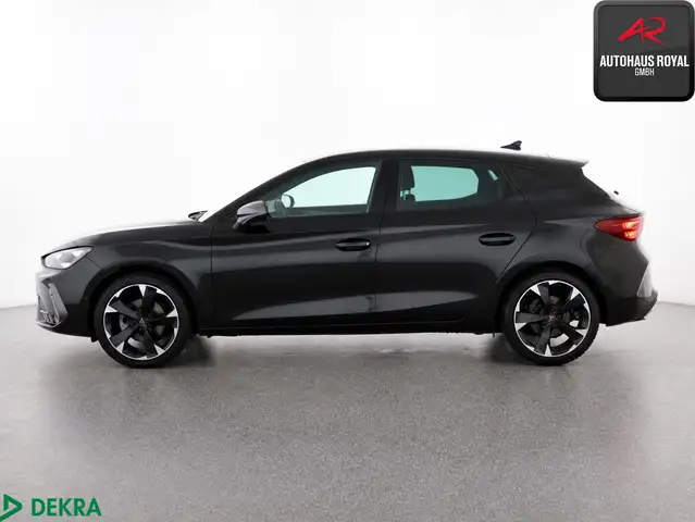 Cupra Leon view 2
