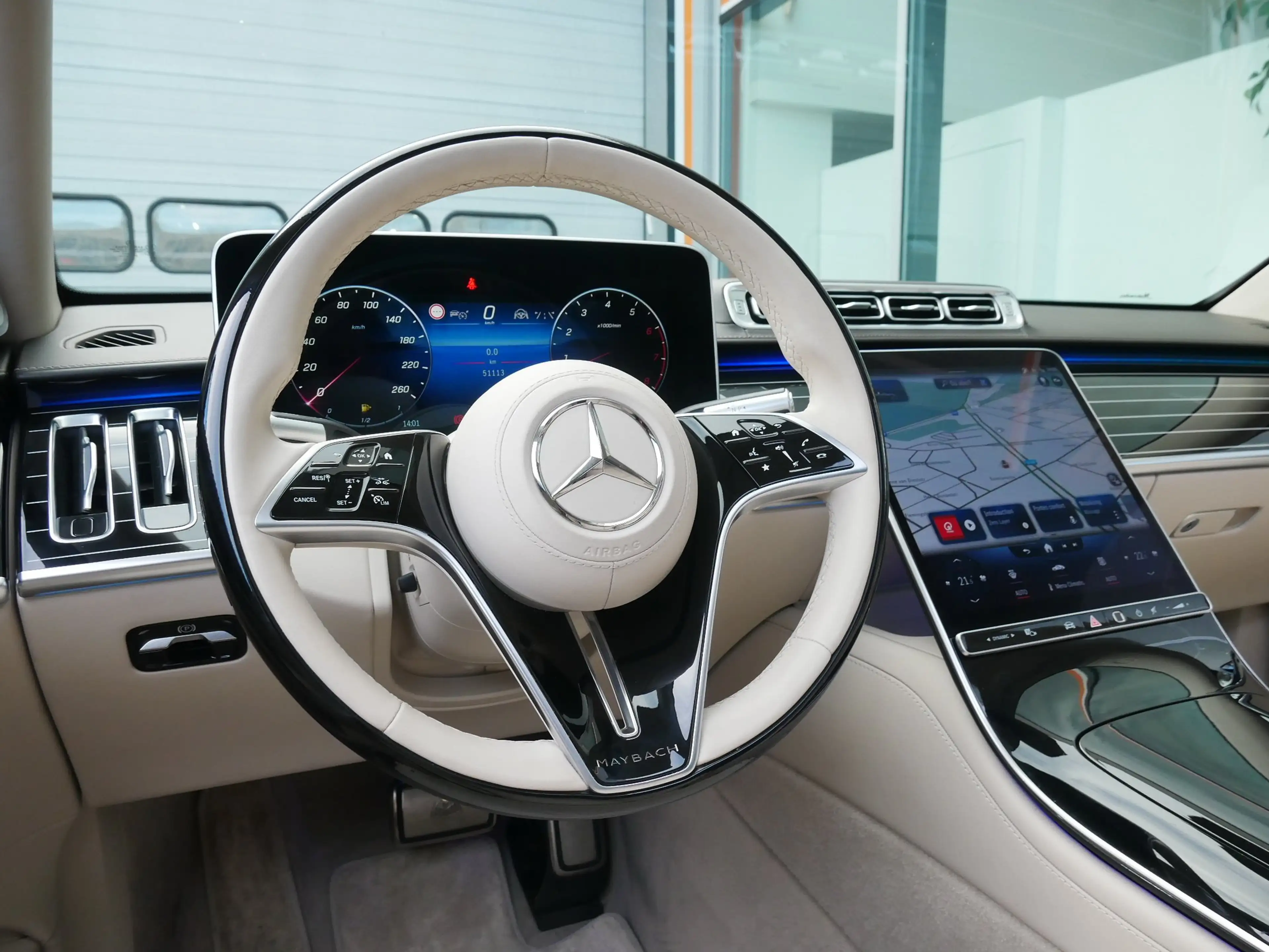 Maybach S 680 V12 Maybach Manufaktur — photo 9