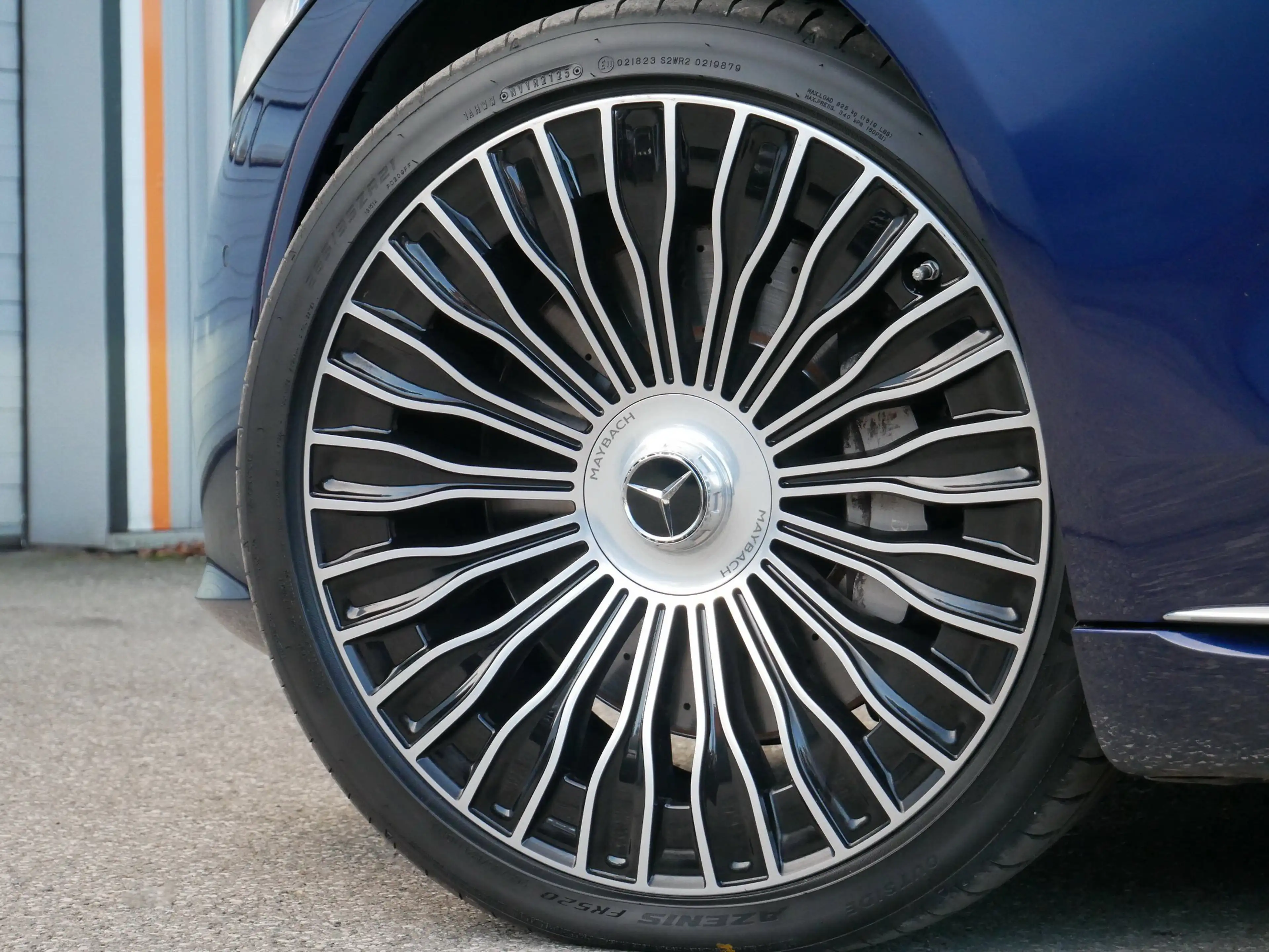 Maybach S 680 V12 Maybach Manufaktur — photo 14