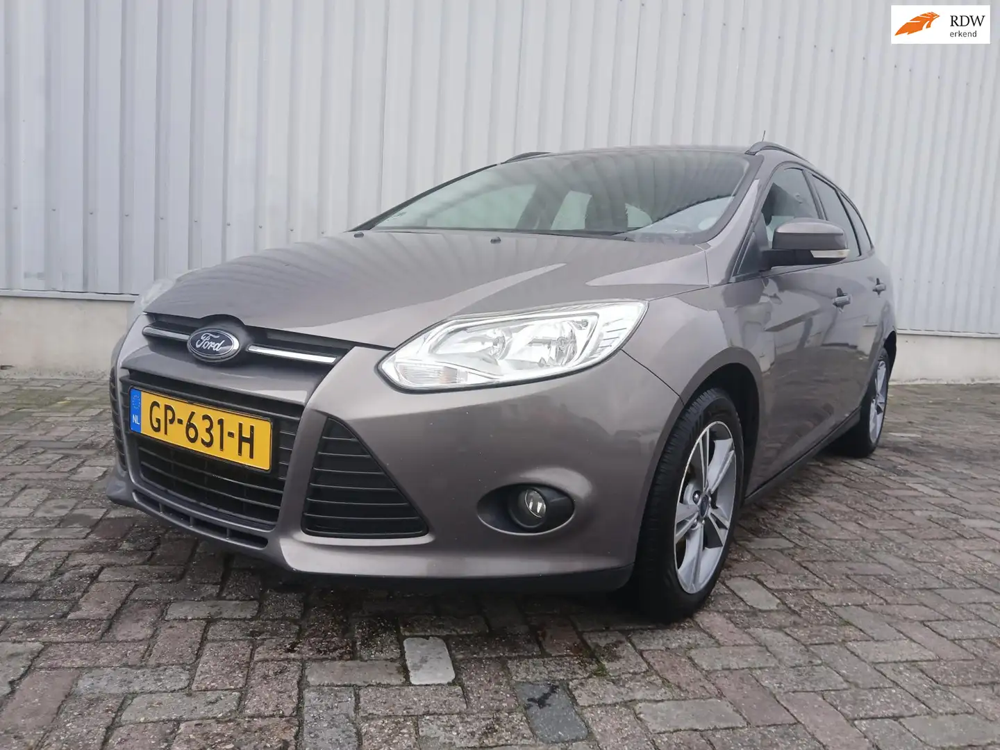 Ford Focus Wagon 1.0 EcoBoost Edition Plus MOTOR DEFECT!! Bruin - 1