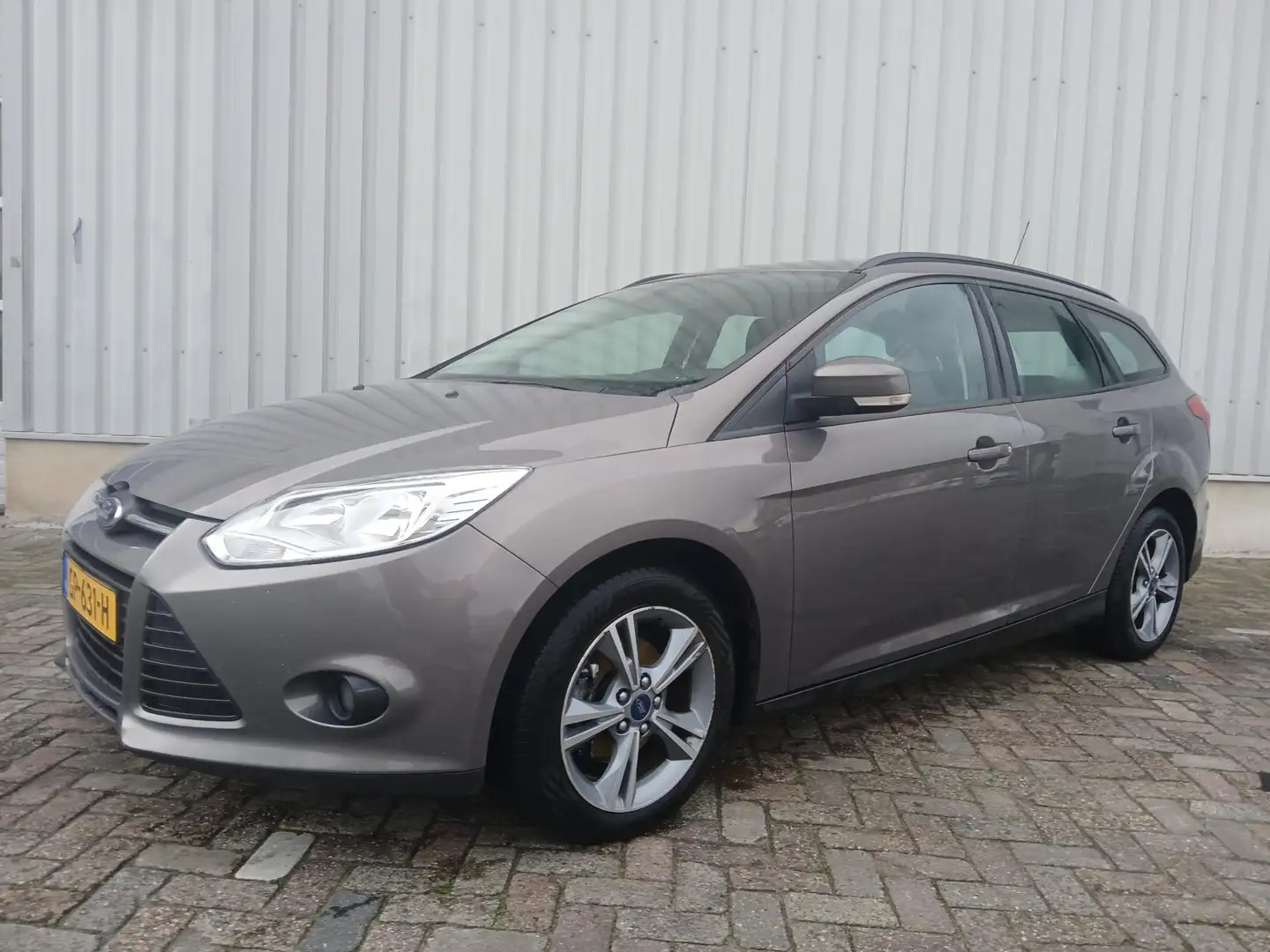 Ford Focus Wagon 1.0 EcoBoost Edition Plus MOTOR DEFECT!! Bruin - 2