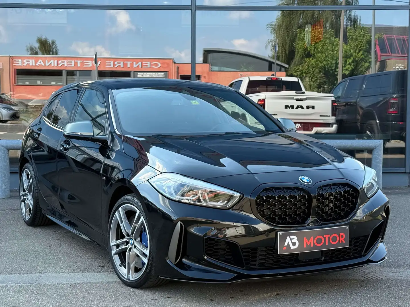 BMW 135 M135iXAS 306CV LED NAVI CAMERA PARK ASSIST FULL OP Noir - 1