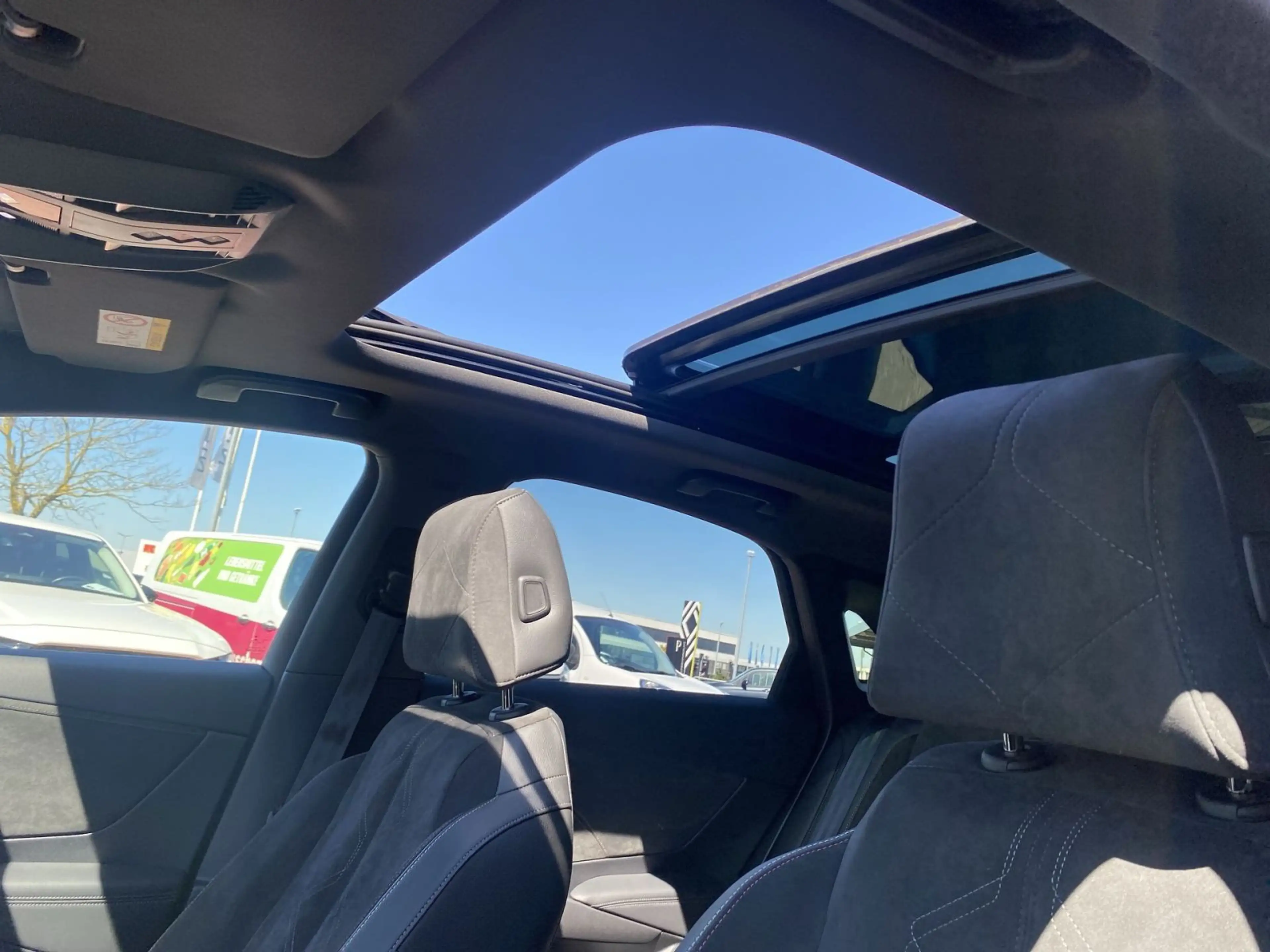 DS Automobiles DS 7 Crossback 7 Crossback E-Tense Hybrid4x4Per — photo 15