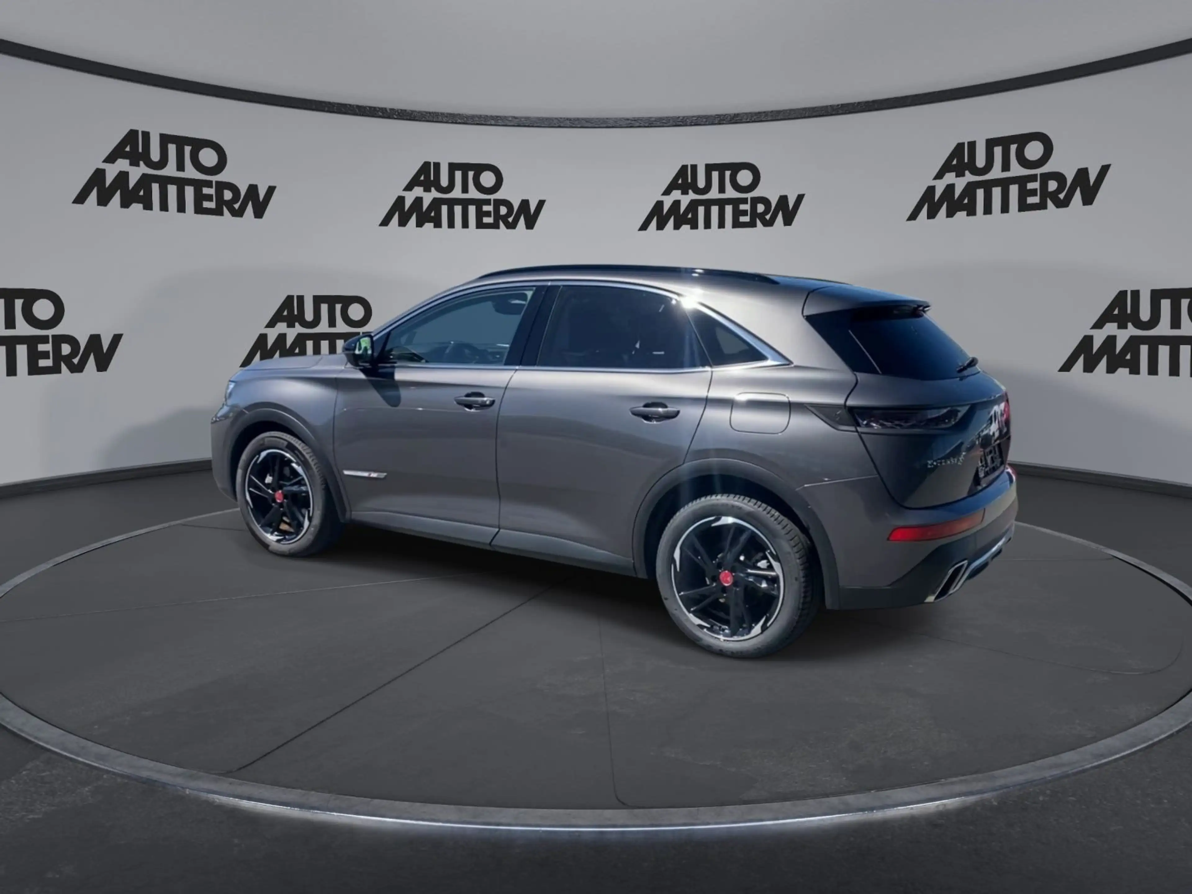 DS Automobiles DS 7 Crossback 7 Crossback E-Tense Hybrid4x4Per — photo 6