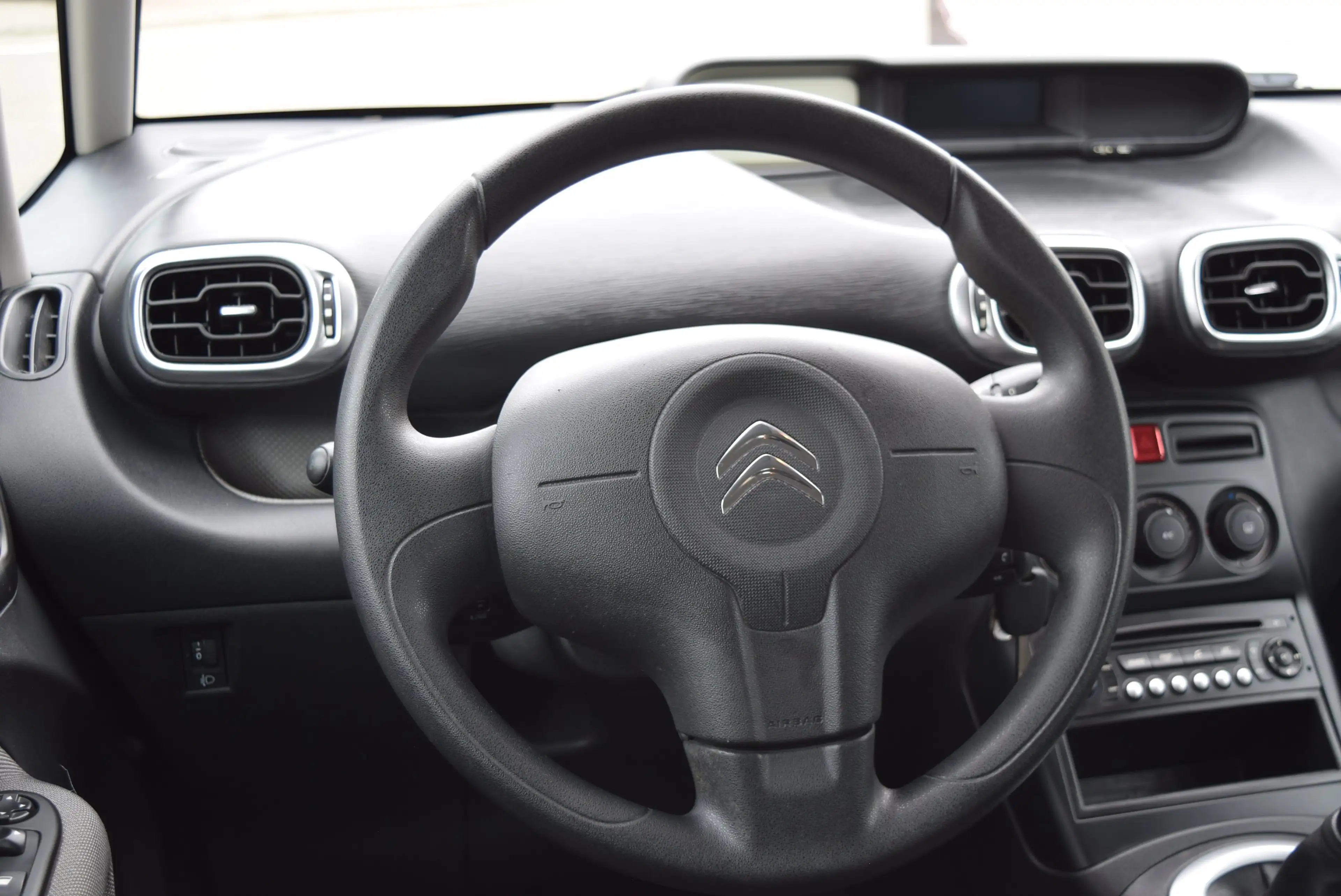 Citroen C3 Picasso Tendance — photo 11
