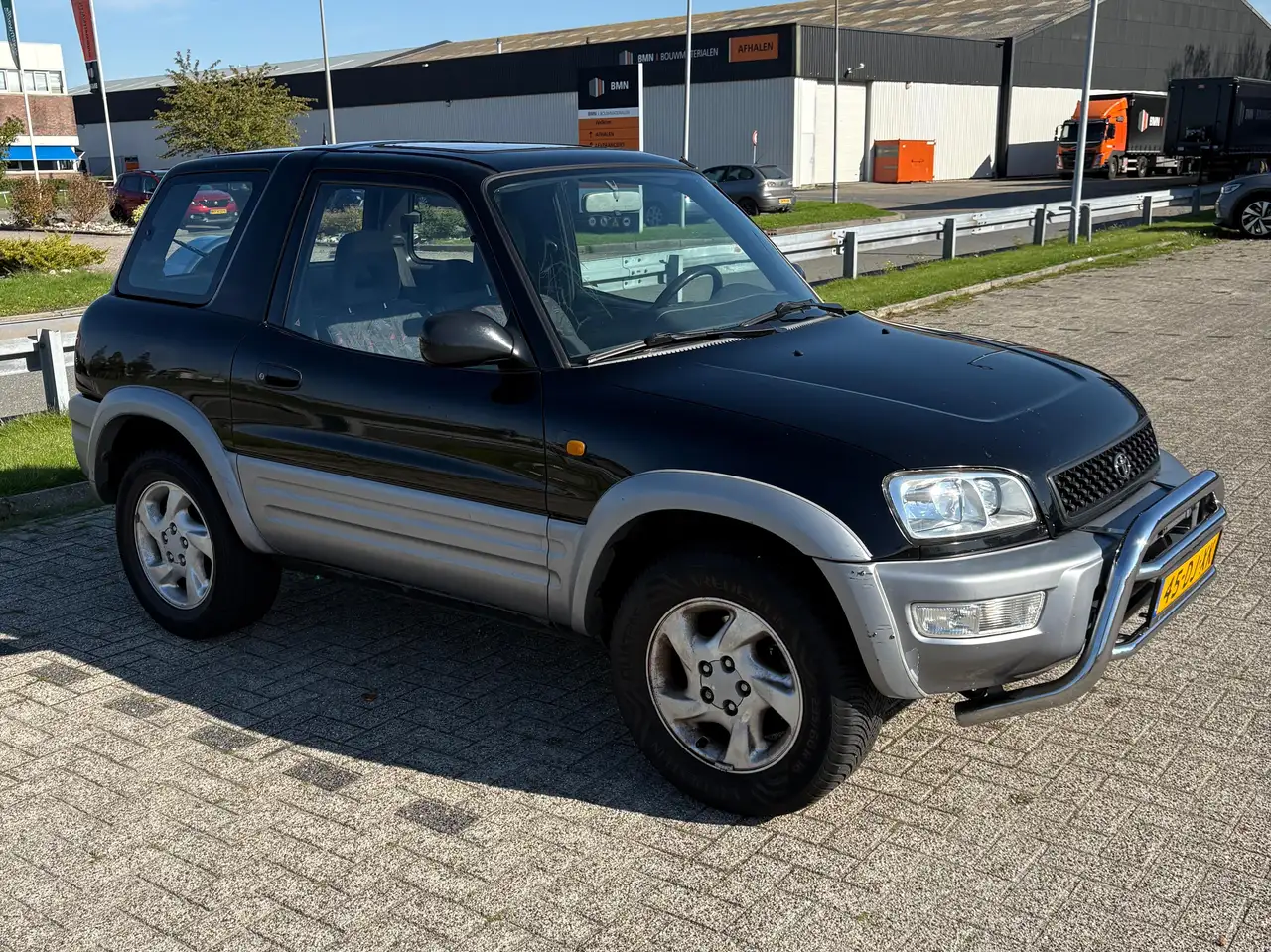 Toyota RAV4 2.0i Hardtop, foto 5