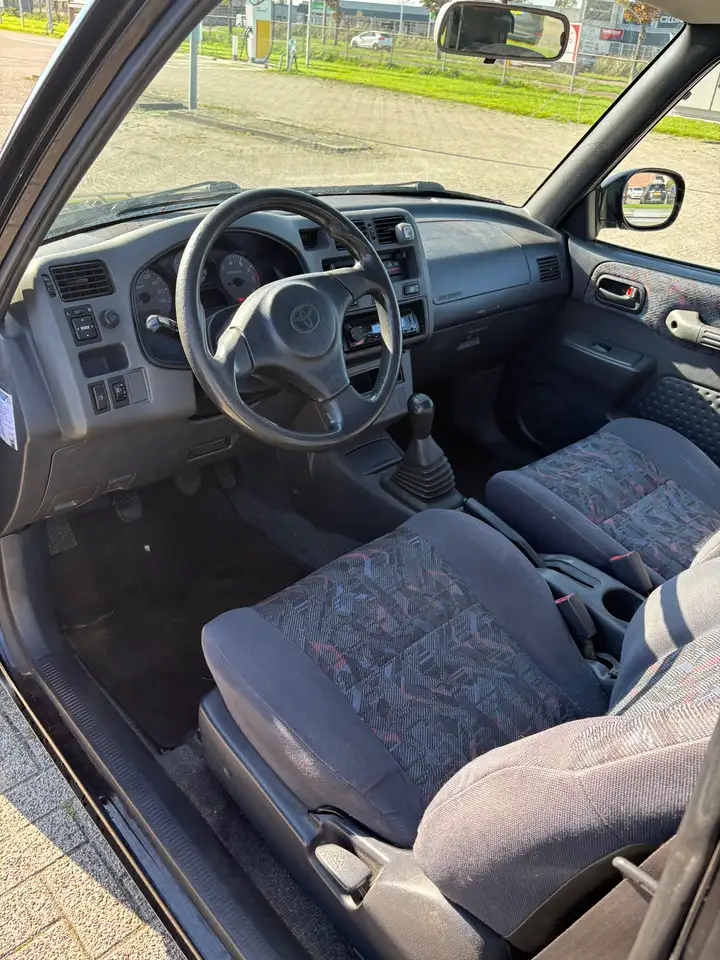 Toyota RAV4 2.0i Hardtop, foto 8