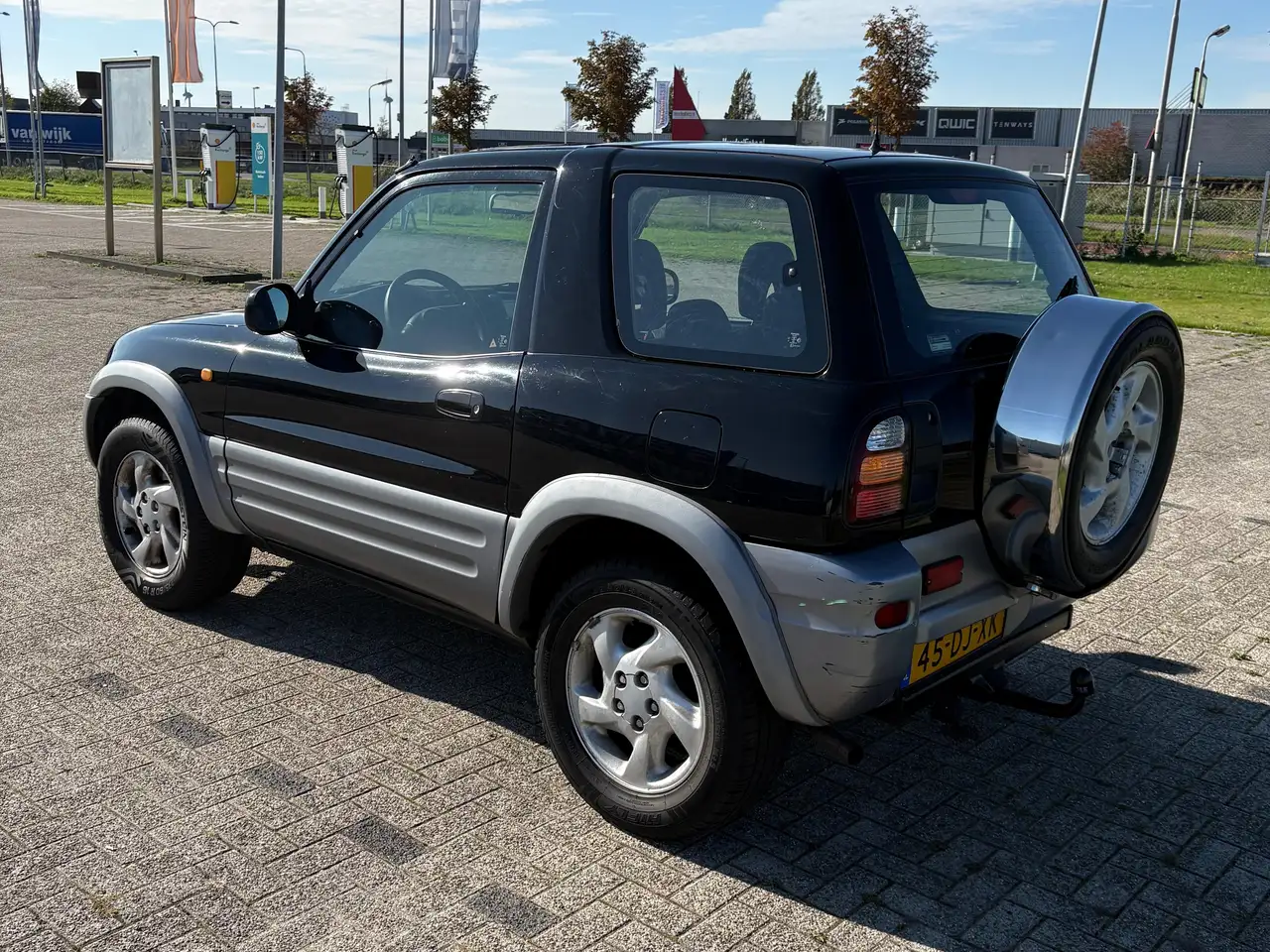 Toyota RAV4 2.0i Hardtop, foto 2