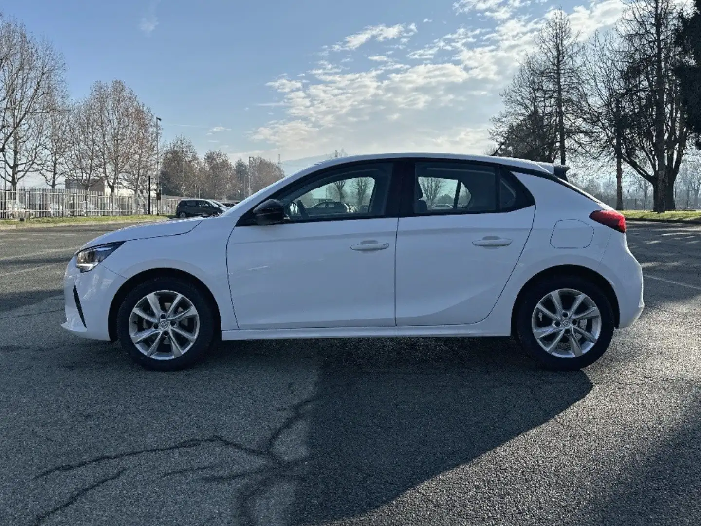 Opel Corsa 1.2 Elegance 75cv MT5 Blanc - 2