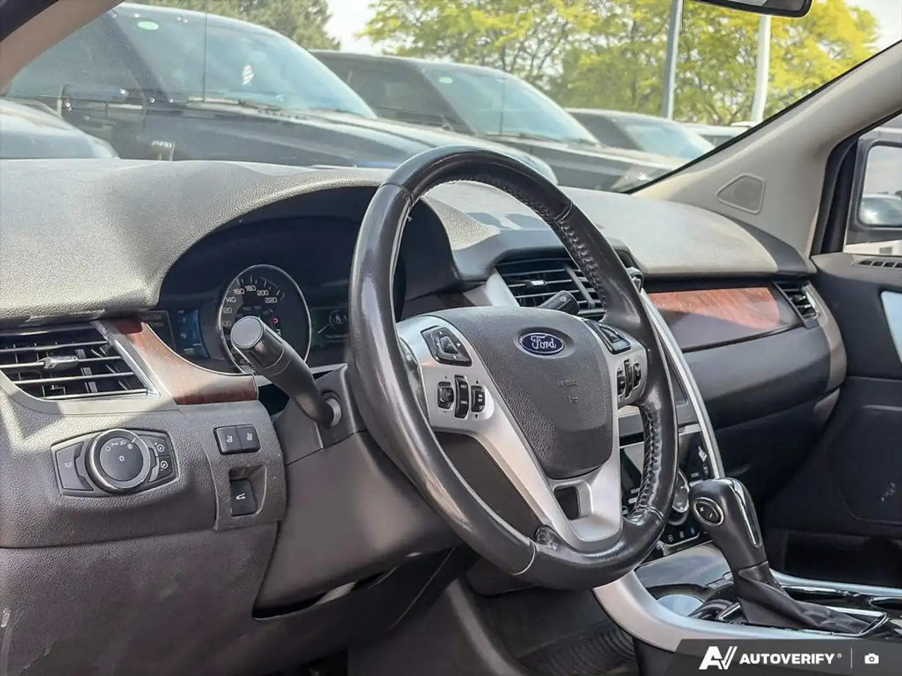 Ford Edge снимка Ford Edge