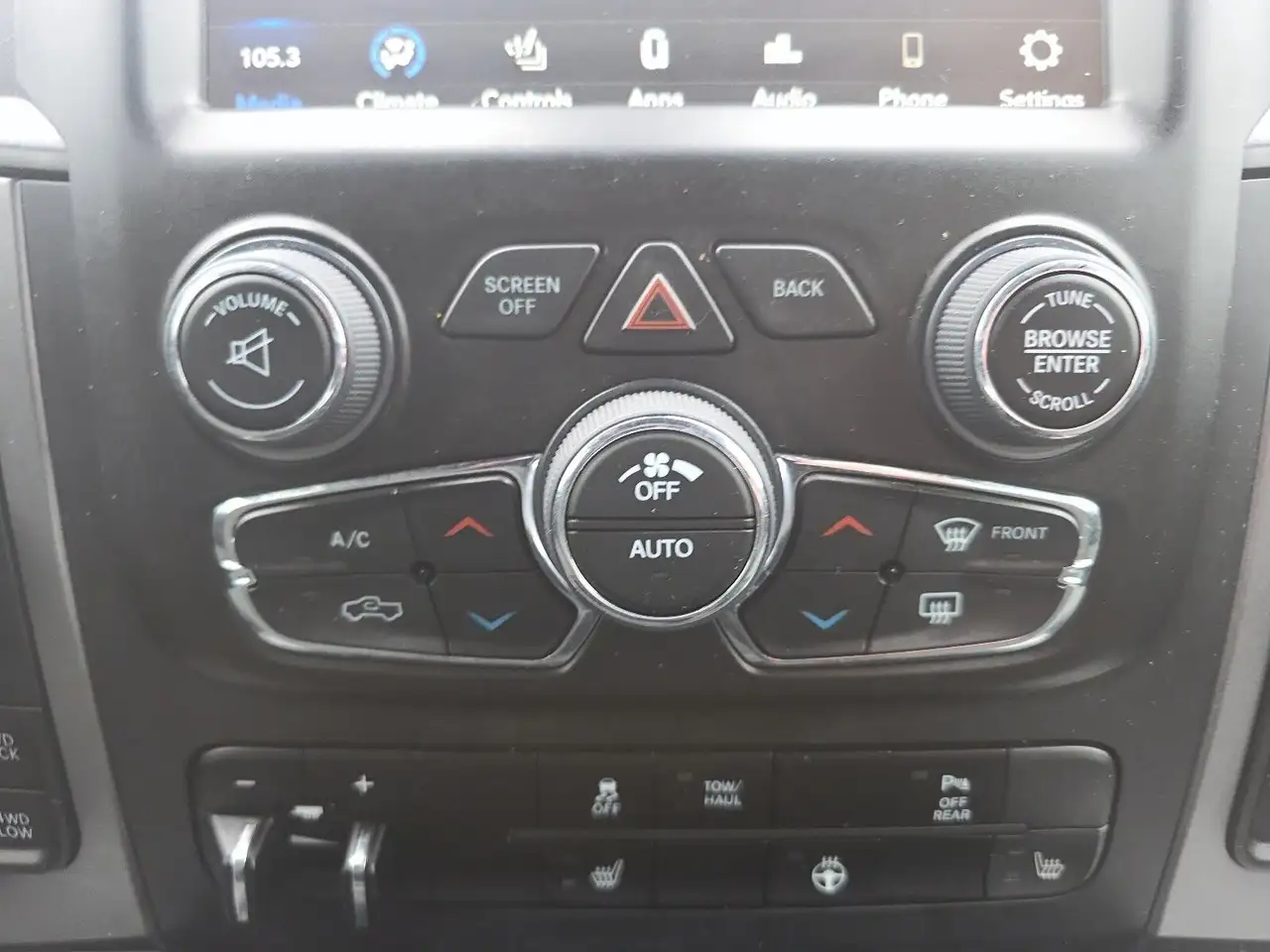 RAM 1500 снимка RAM 1500