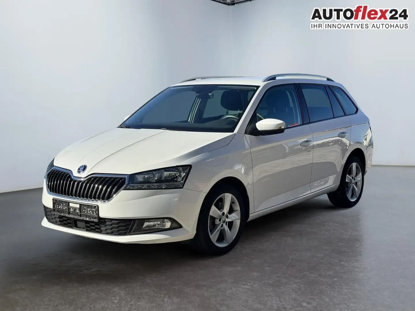 Skoda Fabia Combi 1.0 TSI SHZ PDC 1ZoKlim Alu 81 kW (110 PS... Blanc - 2