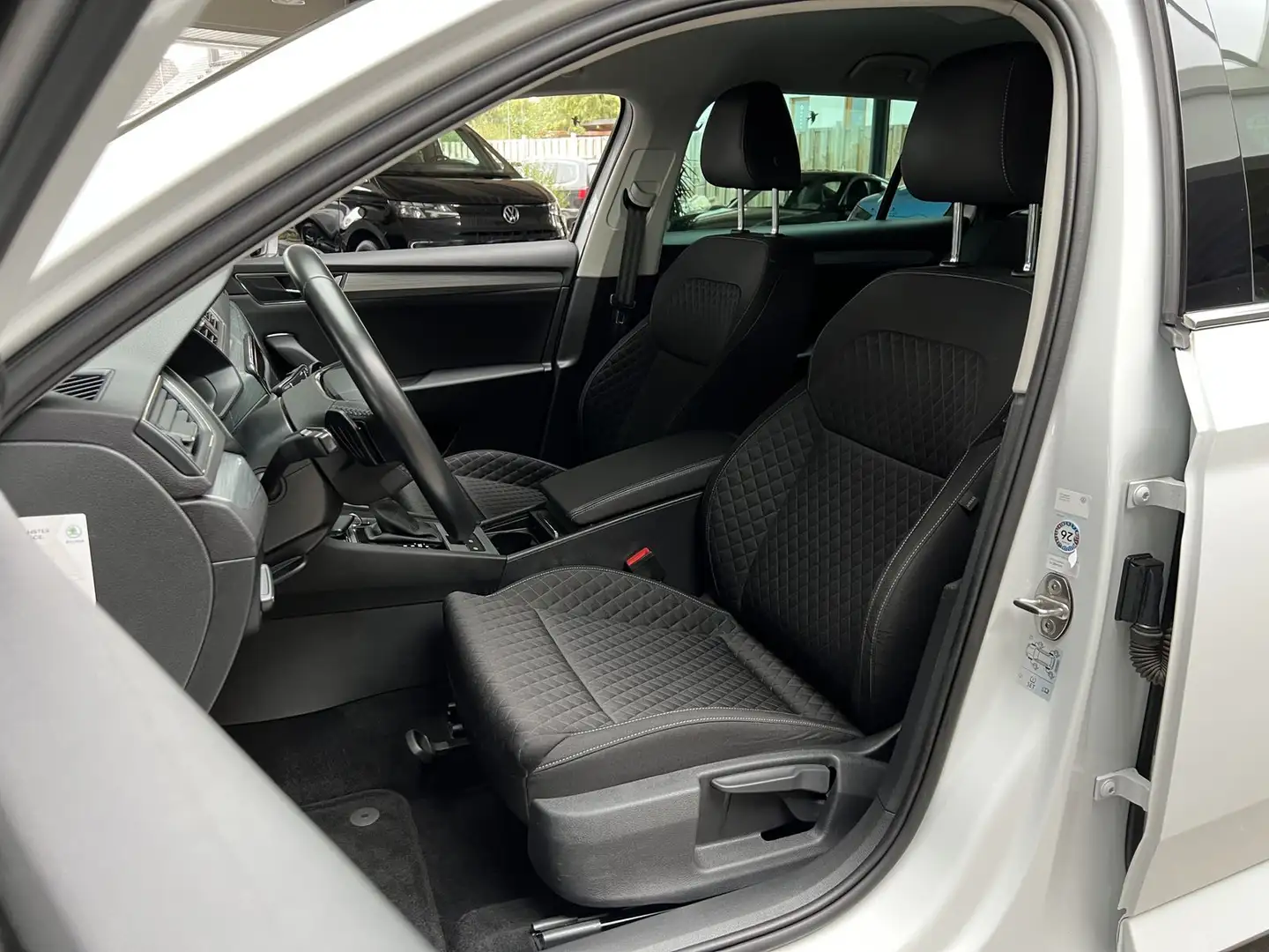 Skoda Superb Ambition 2.0 TDI SmartLink DAB+ NAVI DSG Blanc - 2