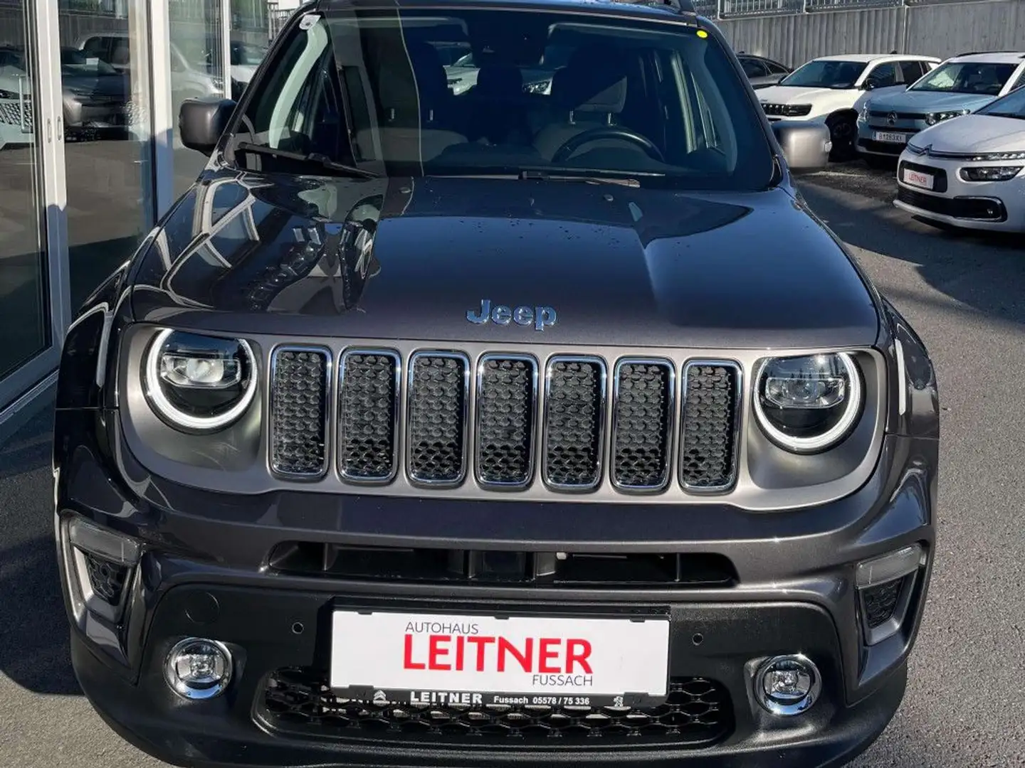 Jeep Renegade Limited FWD Grau - 1