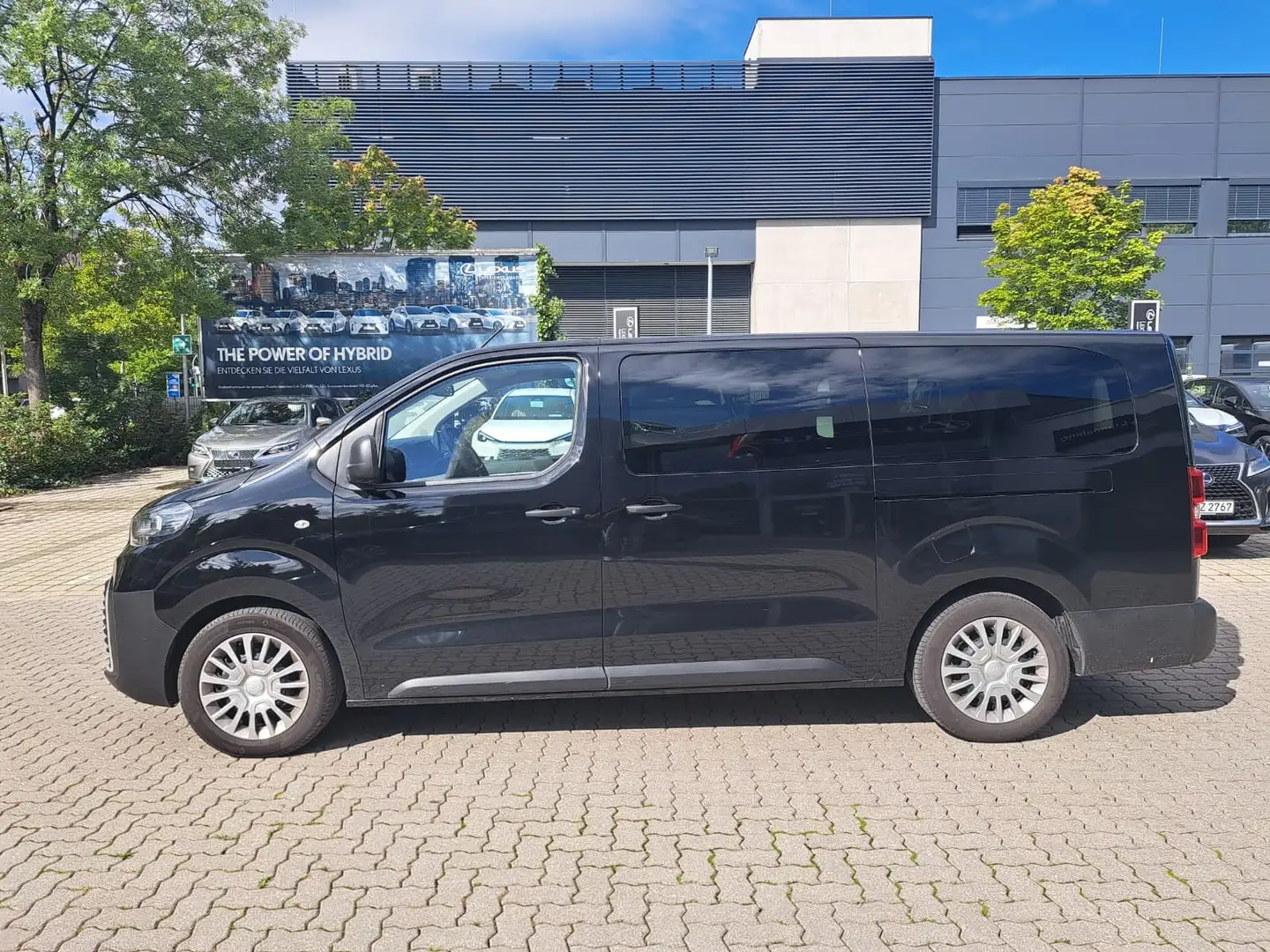 Toyota Proace Verso 2.0 D-4D L2 Comfort Matrix 2xKlima Zwart - 2
