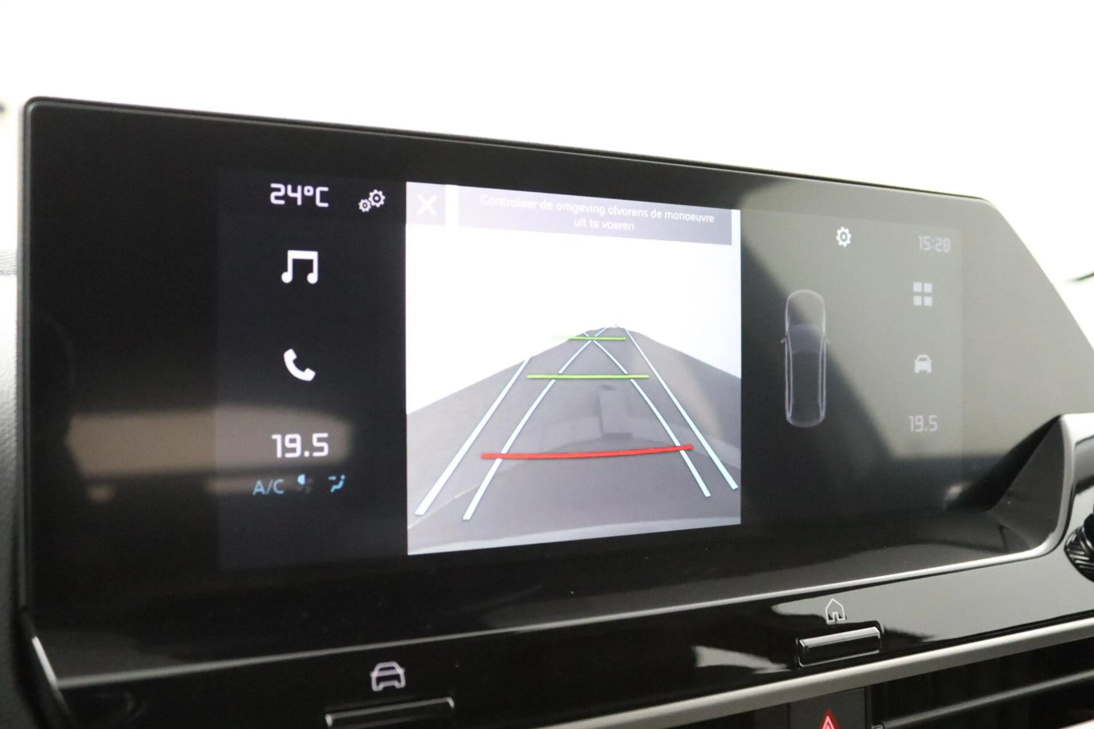 Citroen E-C4 Electric You 50 kWh — photo 6