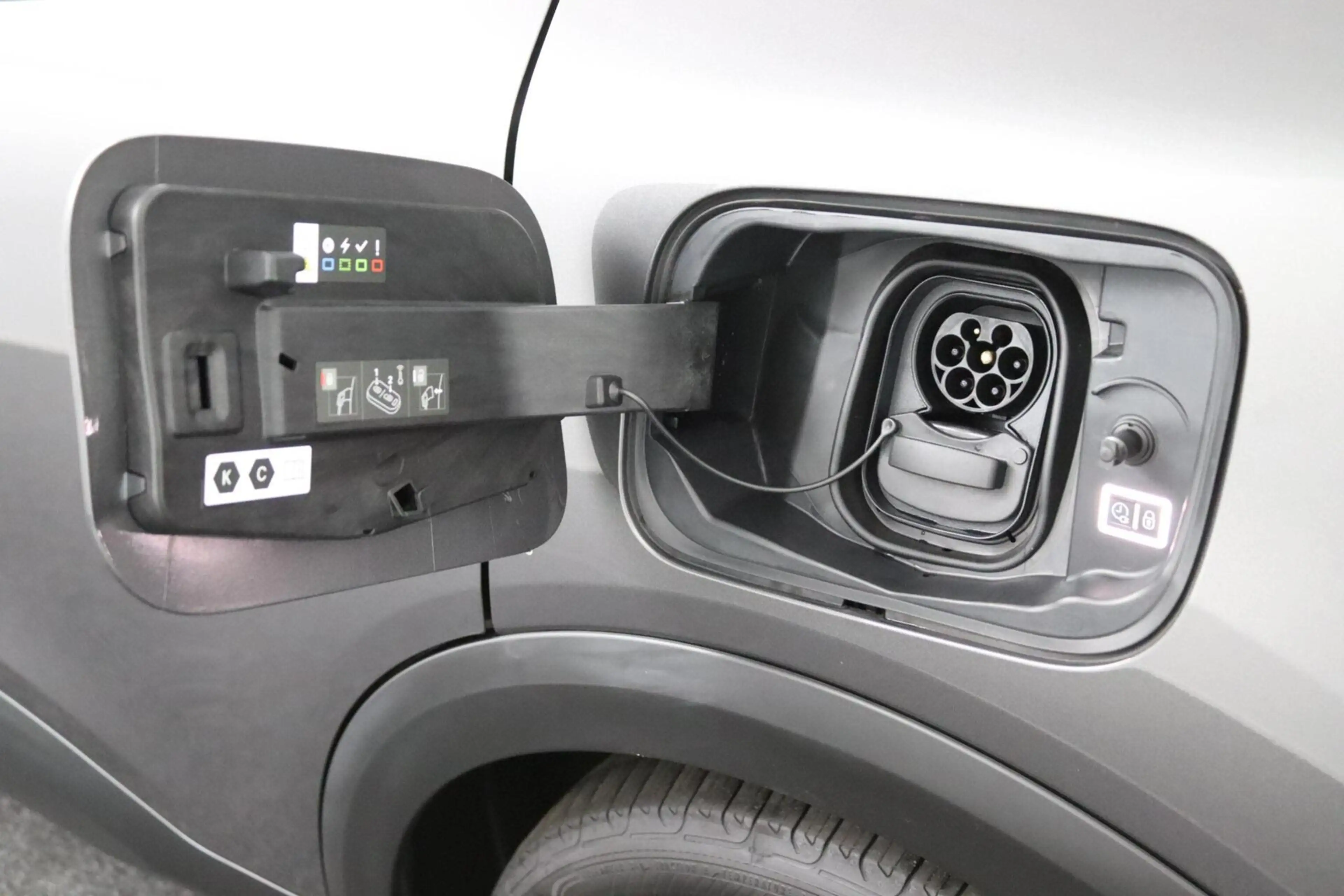 Citroen E-C4 Electric You 50 kWh — photo 38