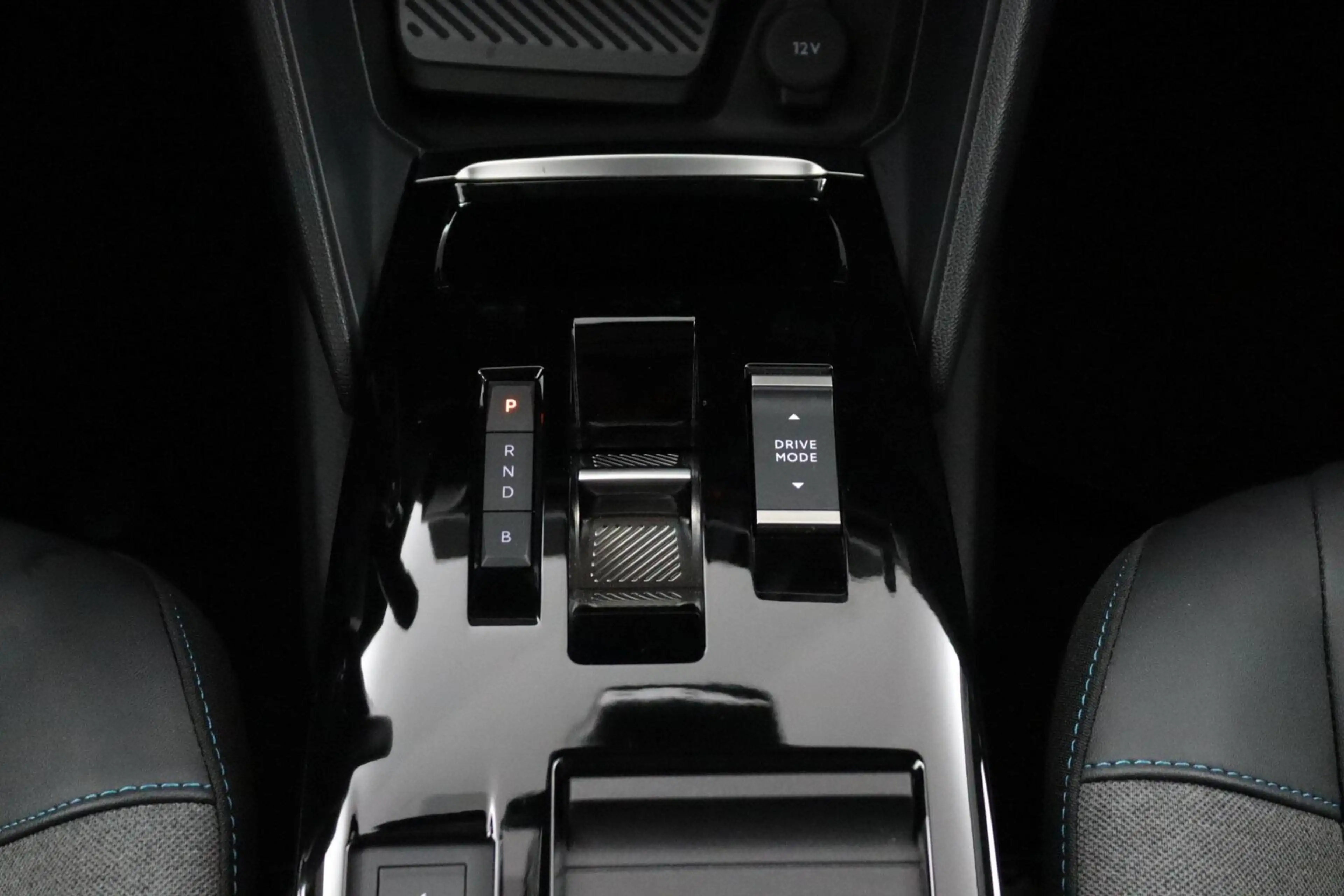 Citroen E-C4 Electric You 50 kWh — photo 29