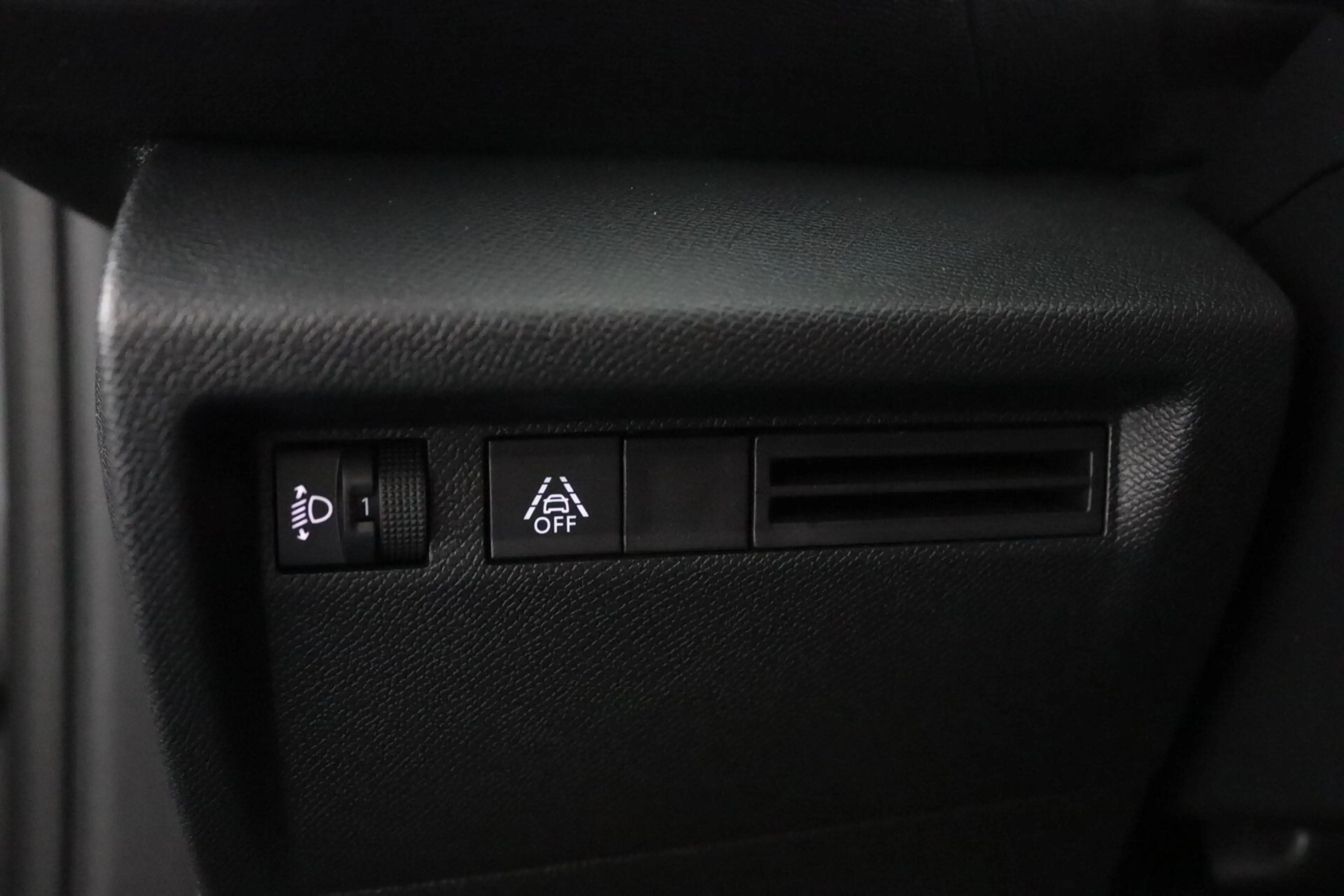 Citroen E-C4 Electric You 50 kWh — photo 16