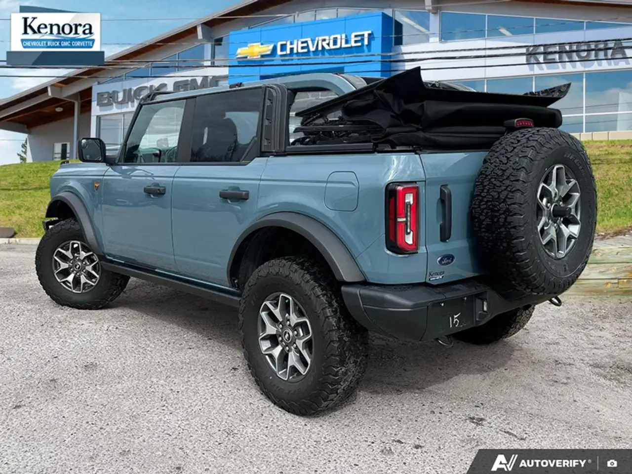 Ford Bronco снимка Ford Bronco