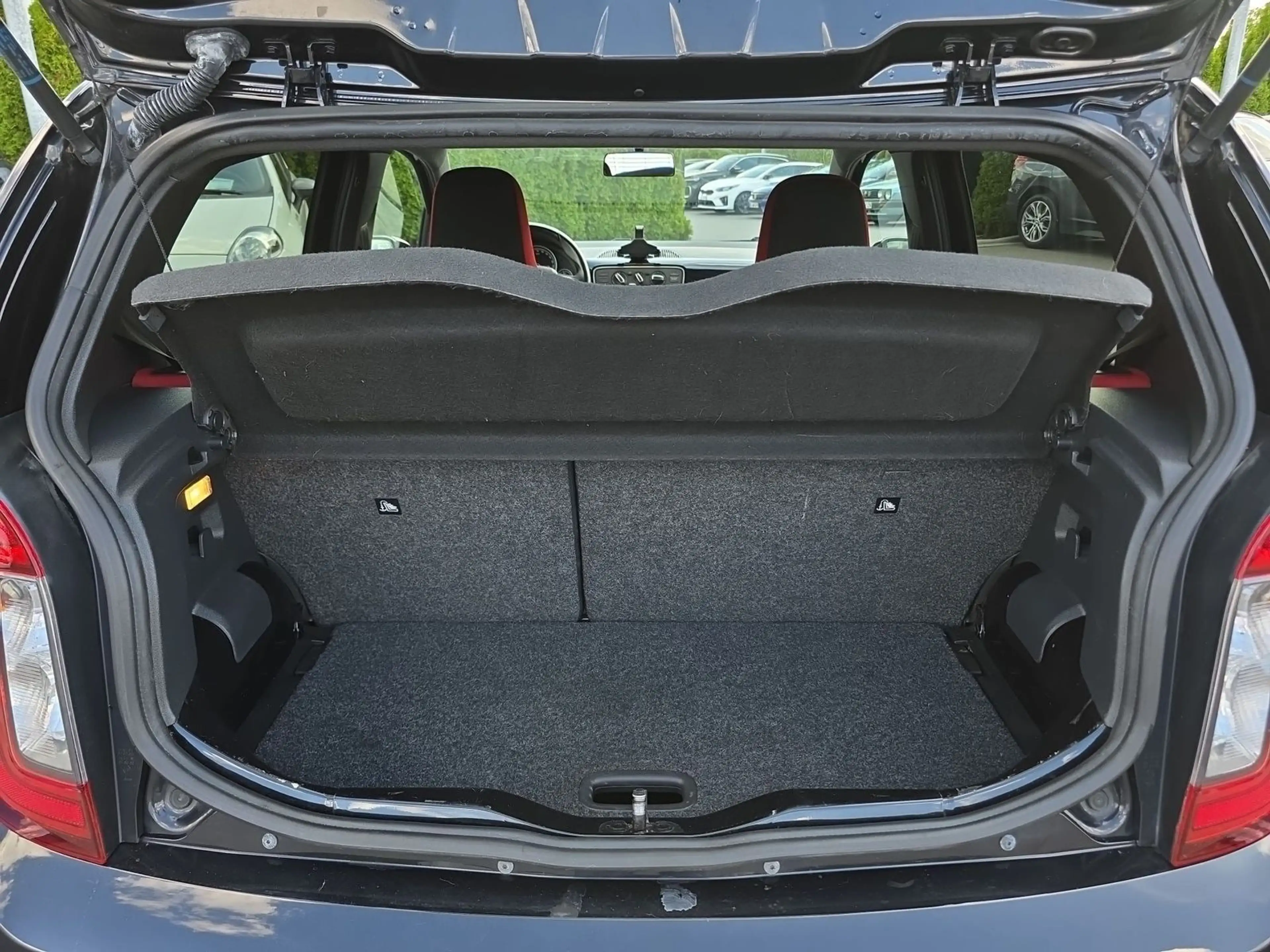 Skoda Citigo 1.0 MPI 5-trg. Monte Carlo Bluetooth DAB — photo 9