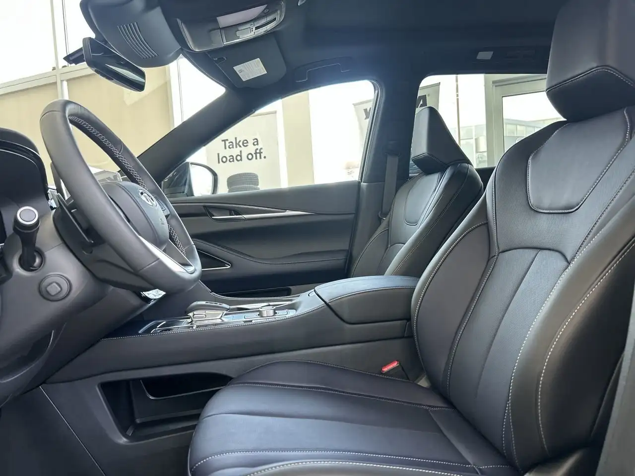 Infiniti QX60 снимка Infiniti QX60