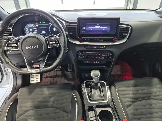 Kia Ceed view 9