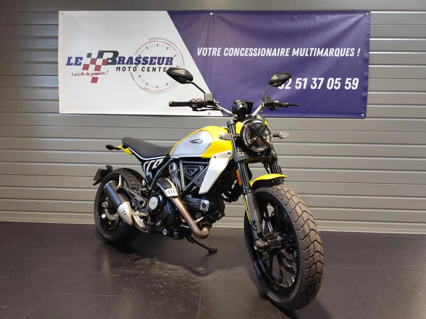 Ducati Scrambler Jaune - 2