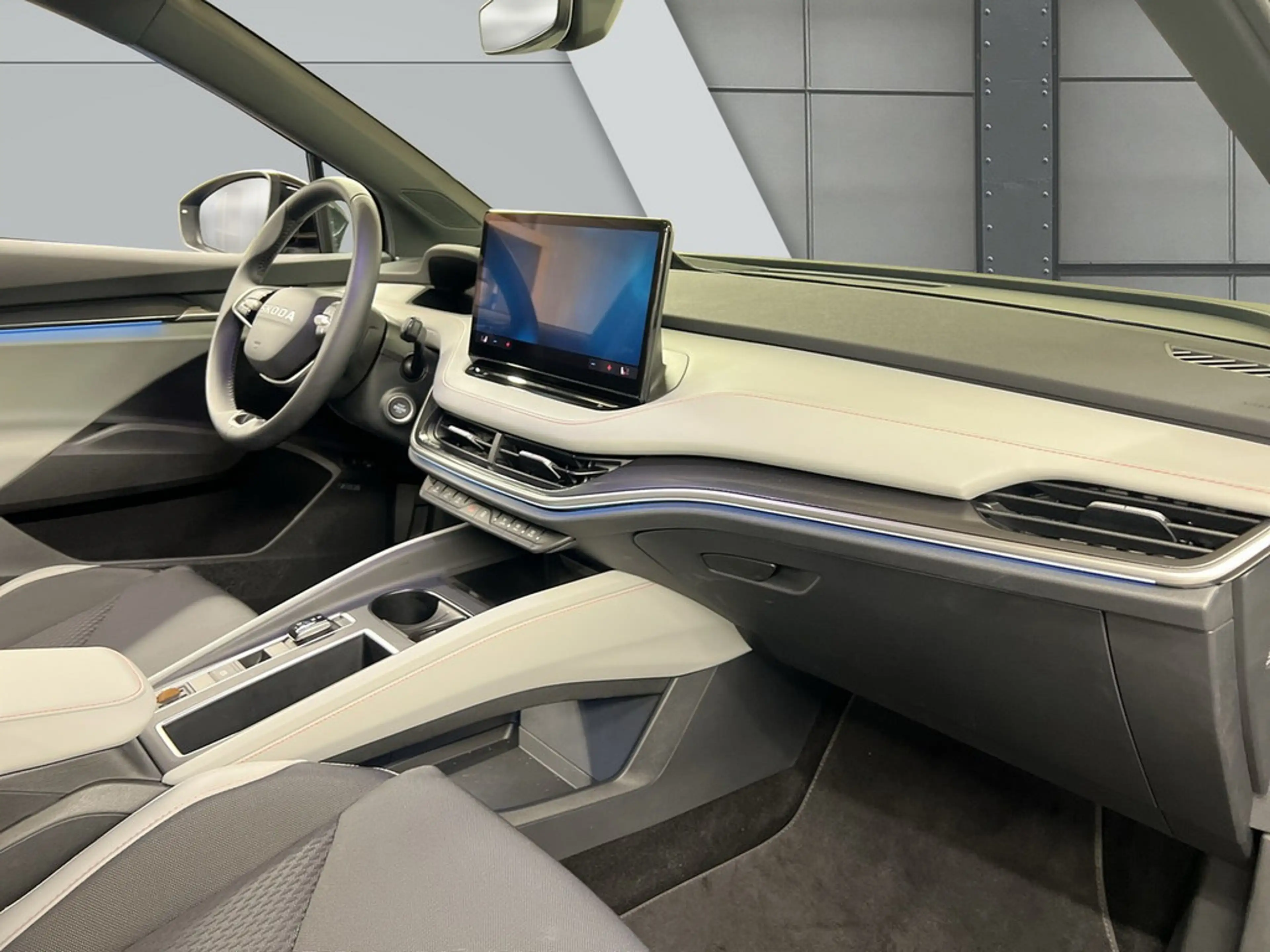 Skoda Elroq PYL10.2024-> 85 Lodge MATRIX*STNDHZ*LNK — photo 13