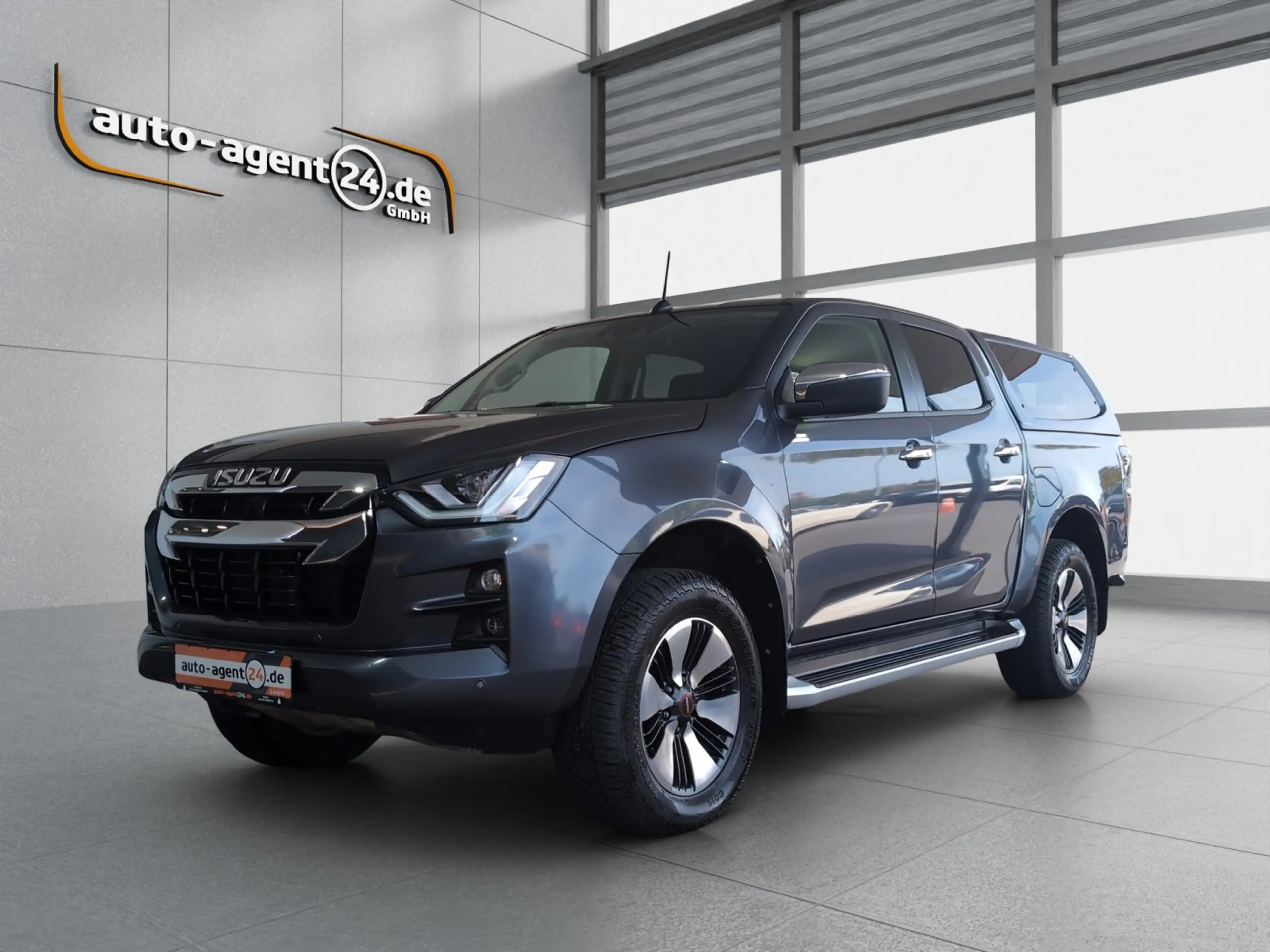 Isuzu D-Max 2.2 TD 4WD LSE DoKa/Hardtop/AHK/Kamera/DAB/MwSt. — photo 2