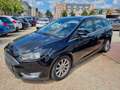 Ford Focus Titanium Schwarz - thumbnail 2