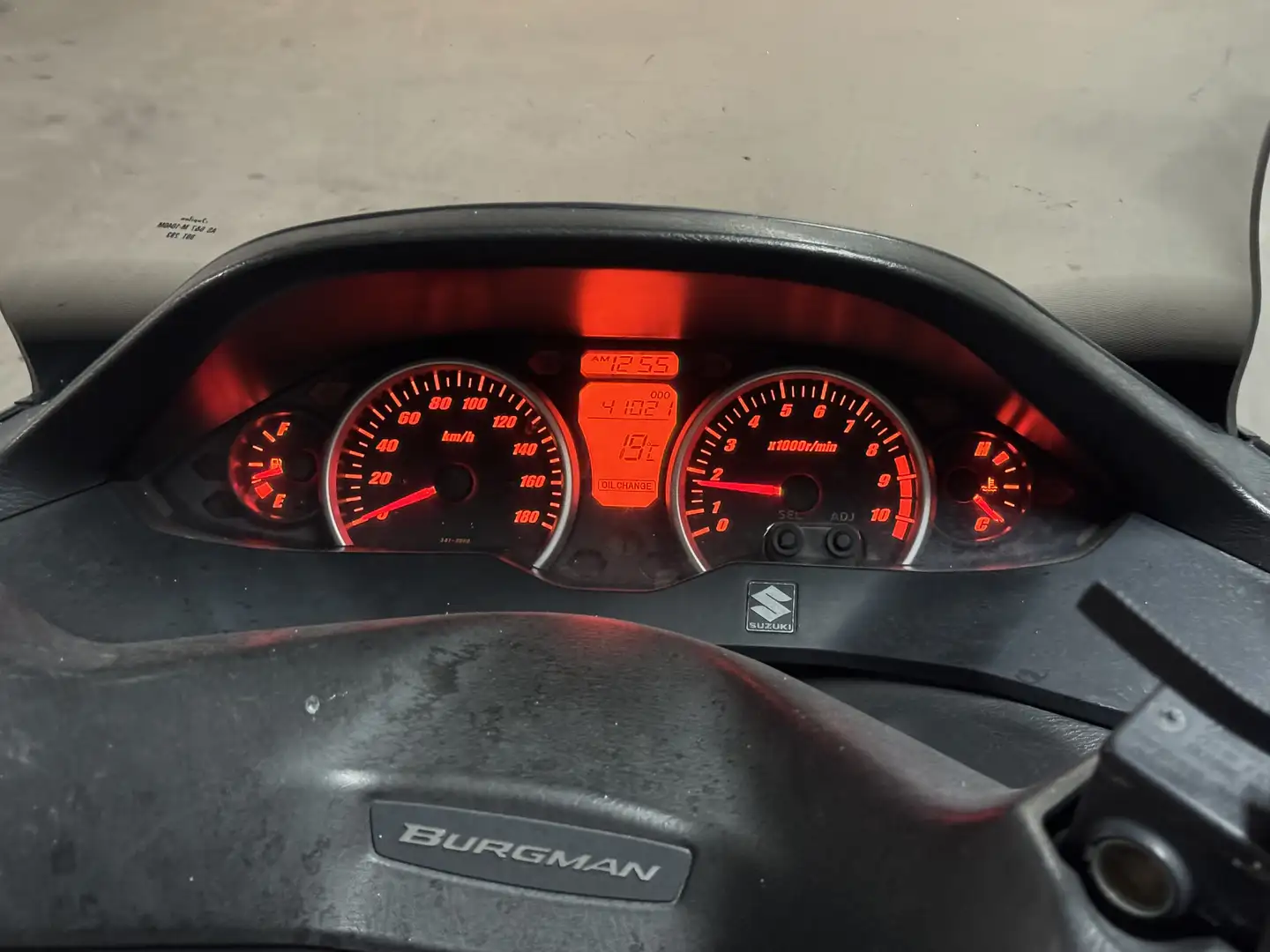 Suzuki Burgman 400 - 1