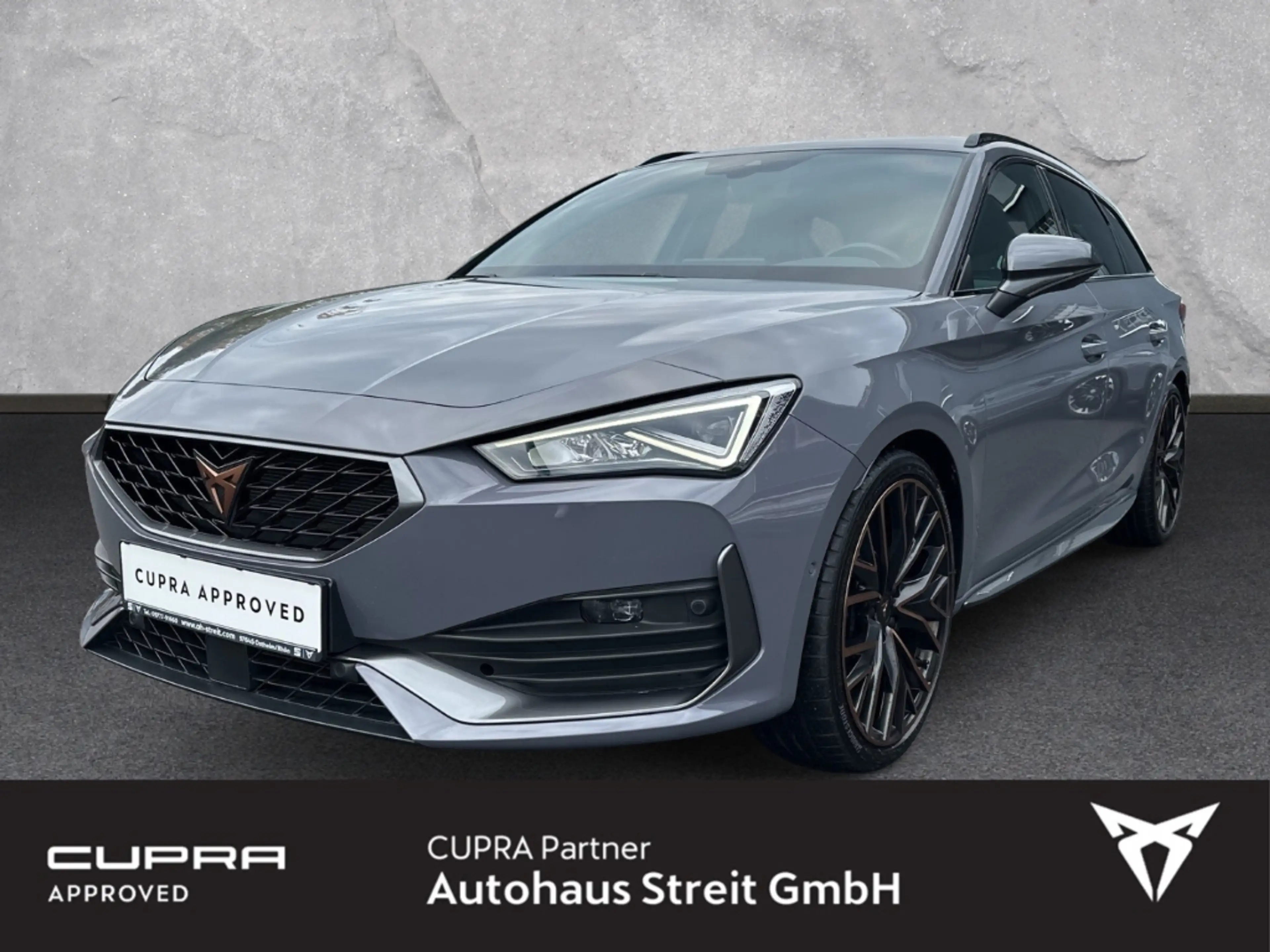 CUPRA Leon SPORTSTOURER VZ CUP 2,0 TSI DSG AD AHK-klappbar Na