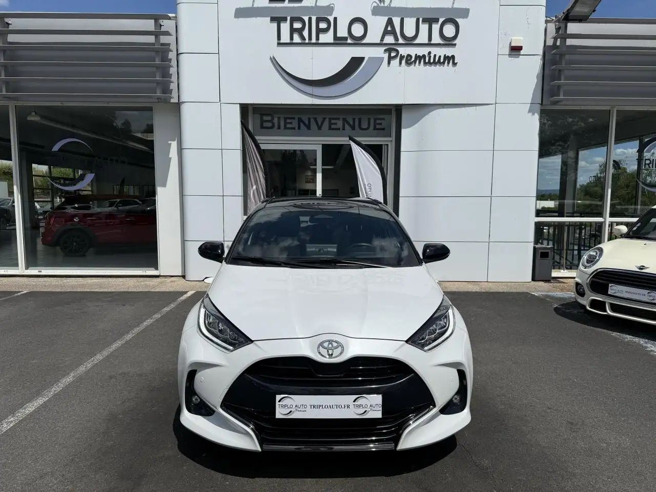 Toyota Yaris Yaris — photo 2