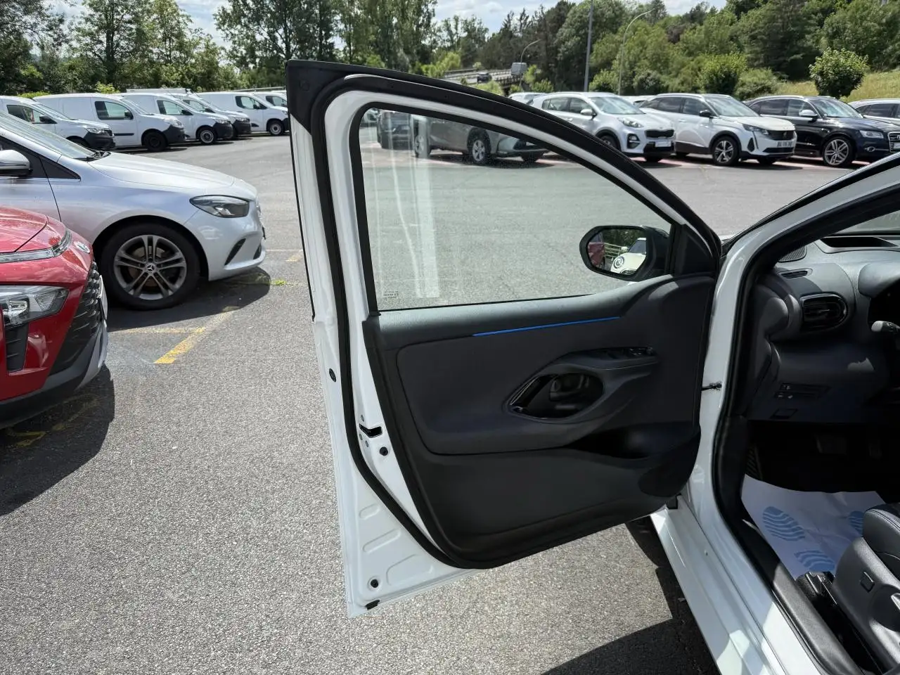Toyota Yaris Yaris — photo 31