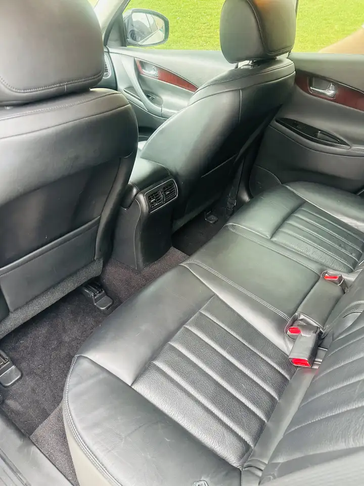 Infiniti QX50 снимка Infiniti QX50