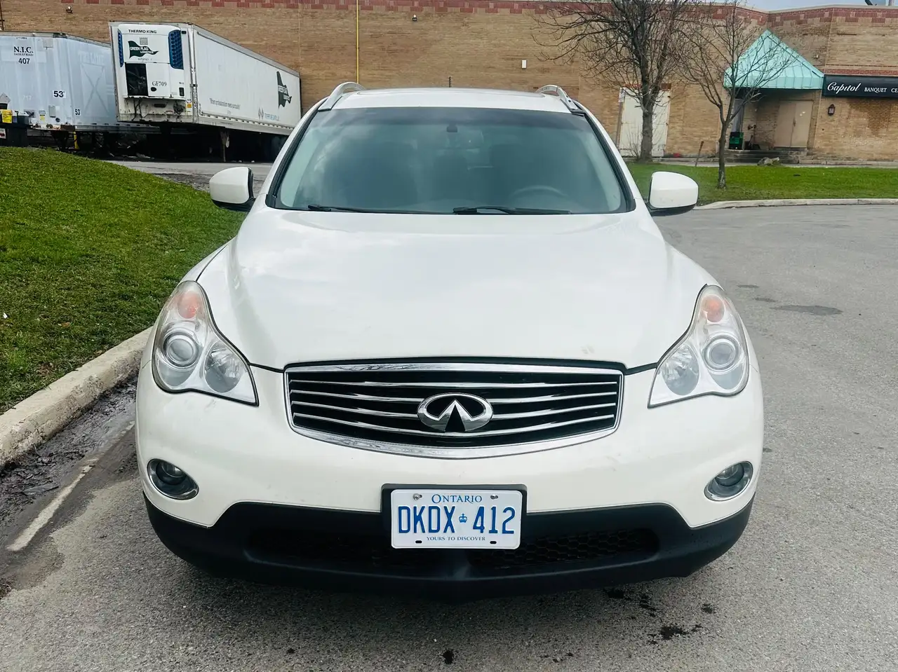 Infiniti QX50 снимка Infiniti QX50