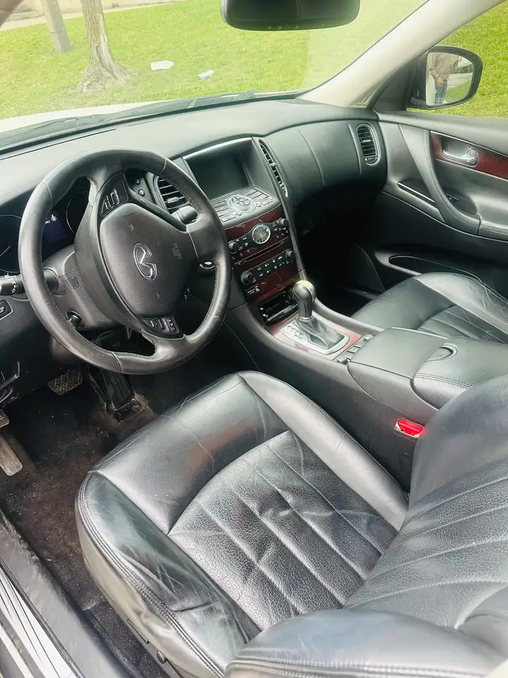 Infiniti QX50 снимка Infiniti QX50
