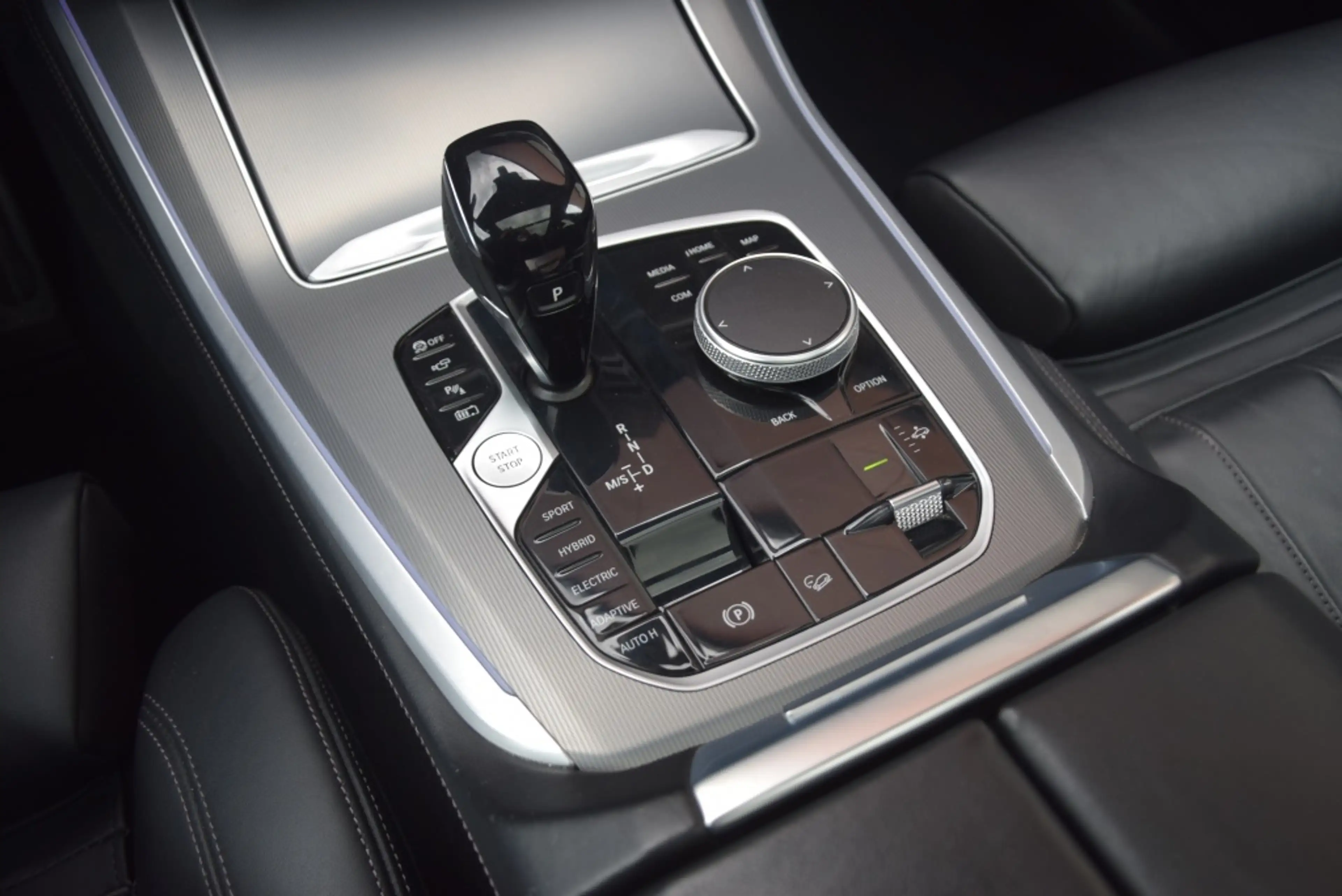 BMW X5 xDrive45e M-Sport Pano/Laser/22"/H&K/AdaptiveCruis — photo 36