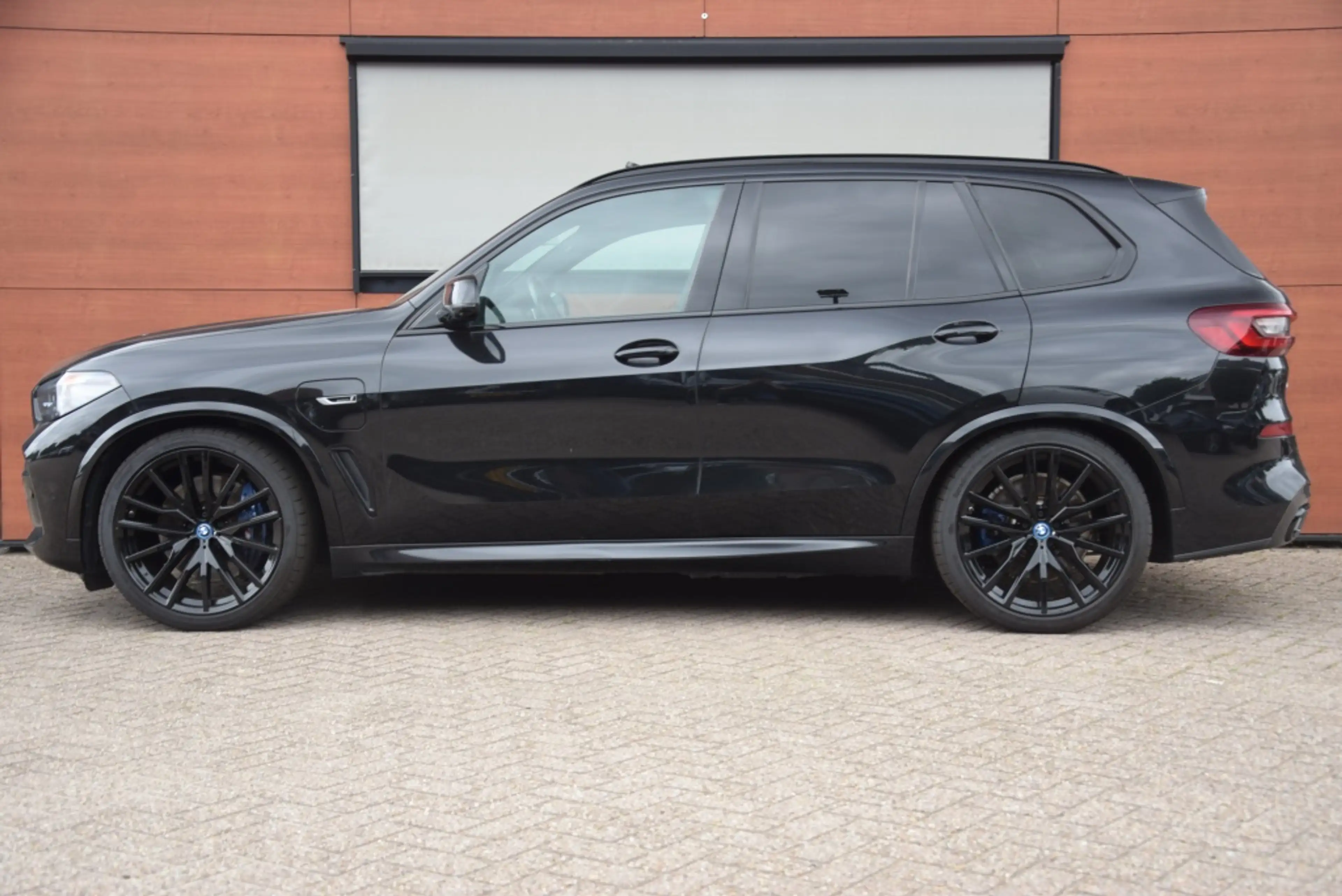 BMW X5 xDrive45e M-Sport Pano/Laser/22"/H&K/AdaptiveCruis — photo 11