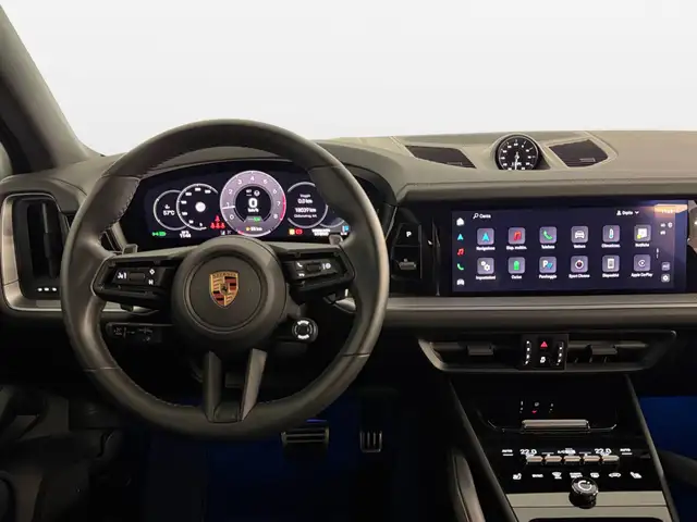 Porsche Cayenne view 12