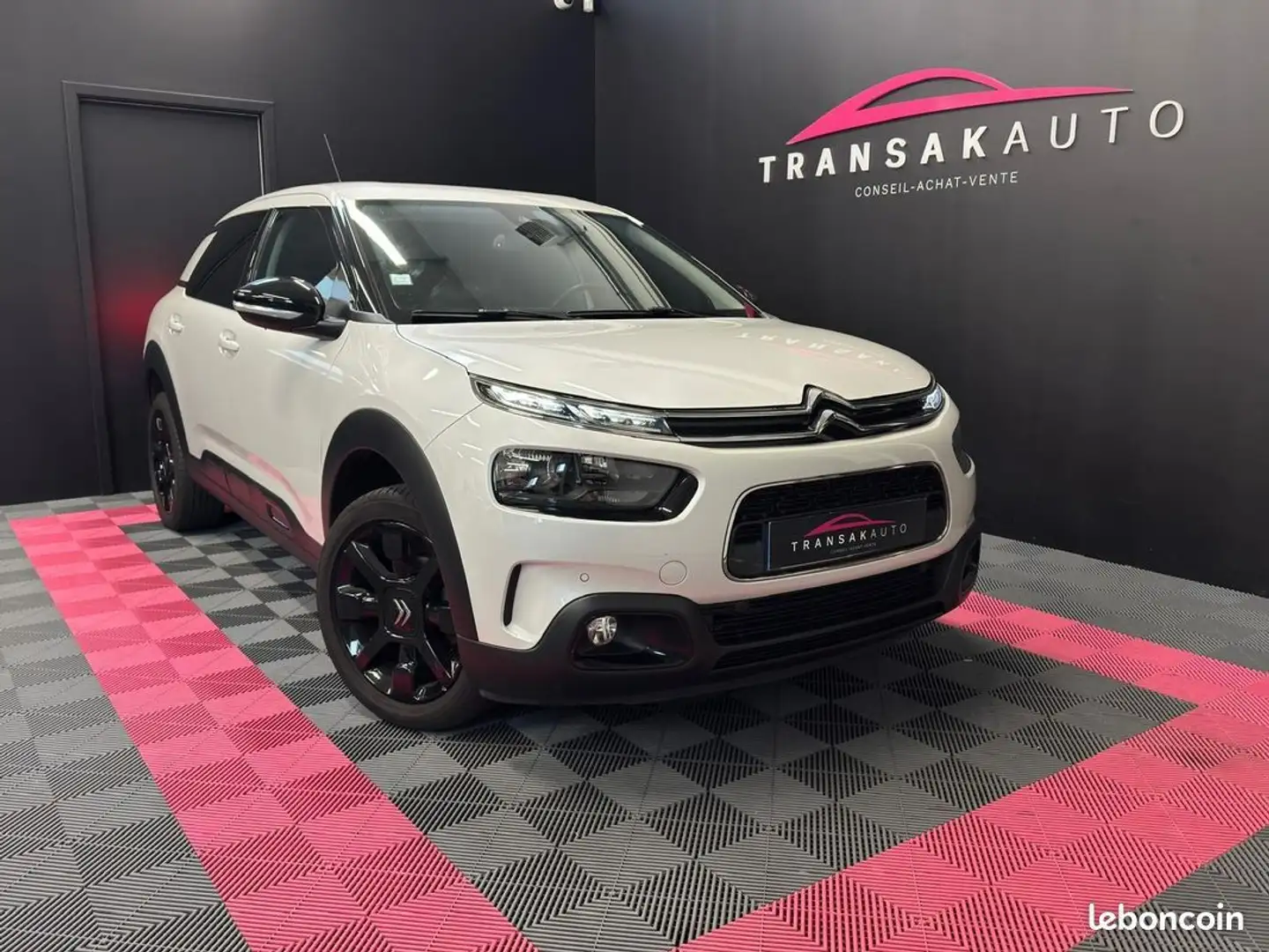 Citroen C4 Cactus 110ch BVM6 SHINE SECONDE MAIN SUIVI COMPLET RÉVISION À JOUR Wit - 1