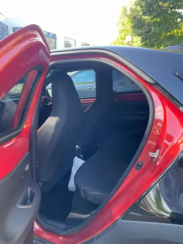 Toyota Aygo view 11