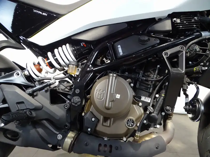 Husqvarna Vitpilen - foto 6