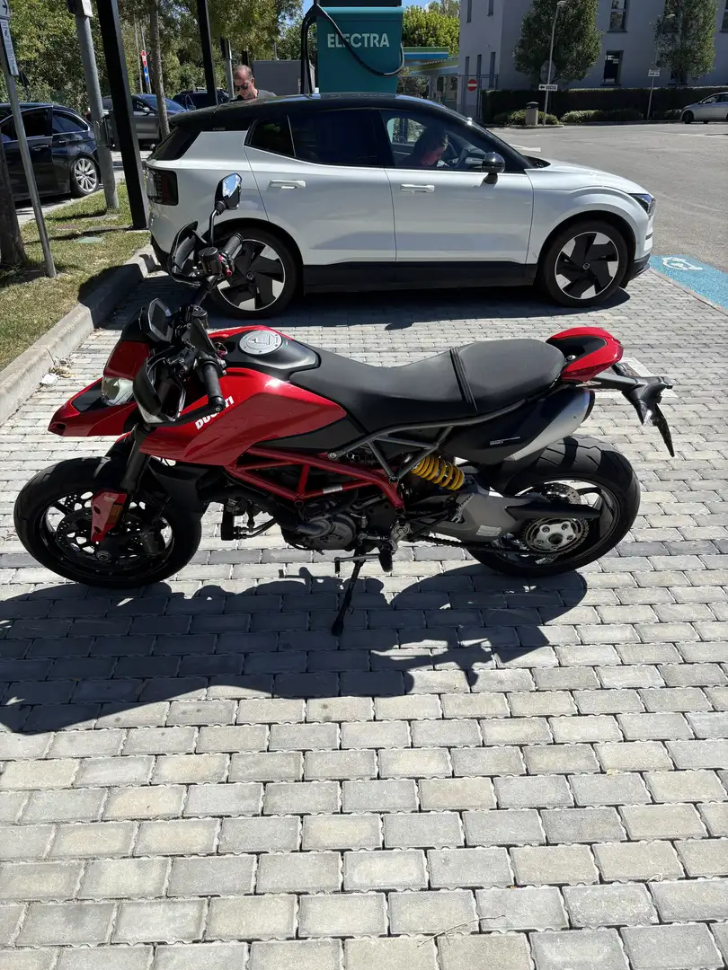 Ducati Hypermotard 950 - 2