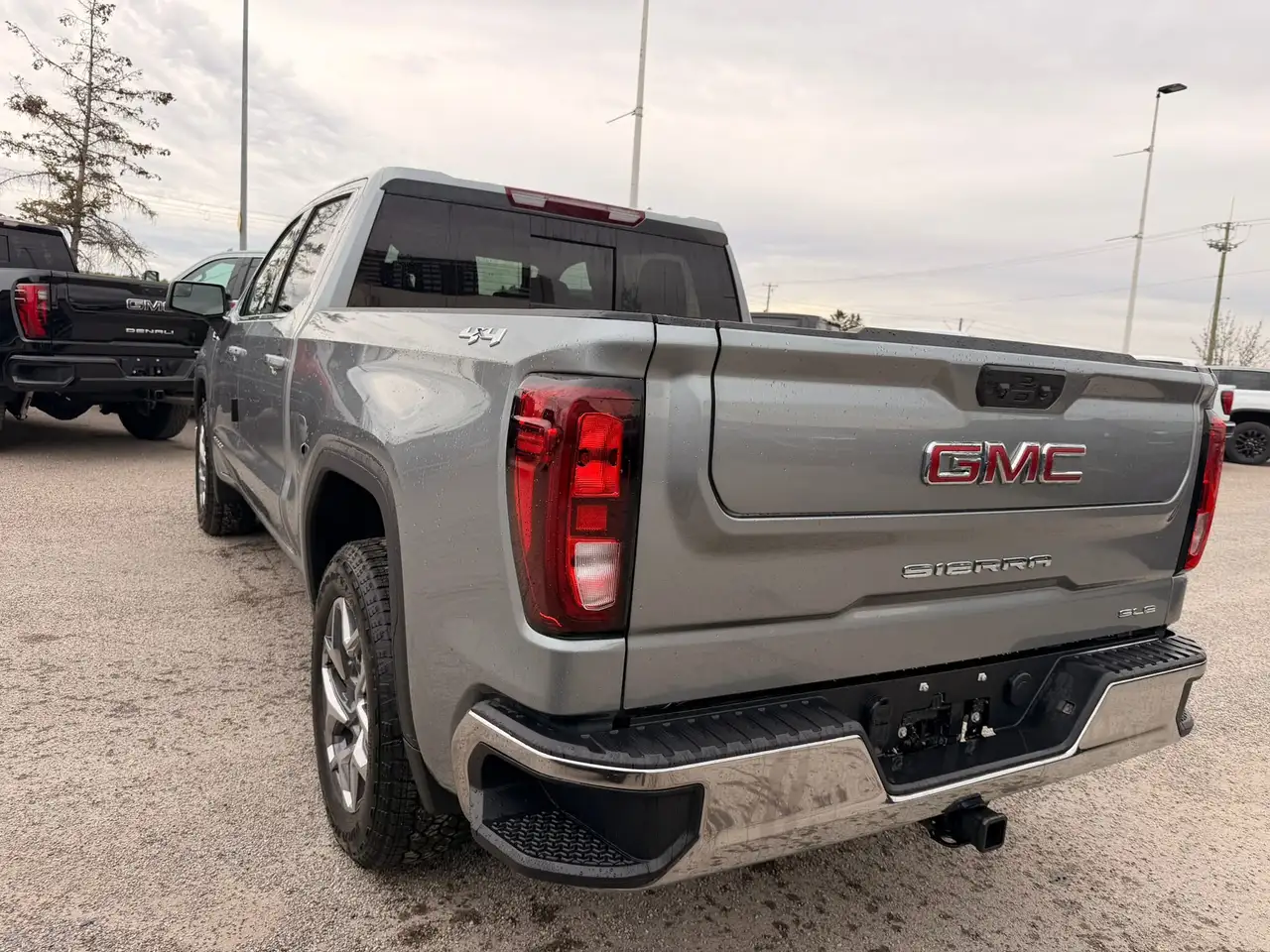 GMC Sierra 1500 снимка GMC Sierra 1500