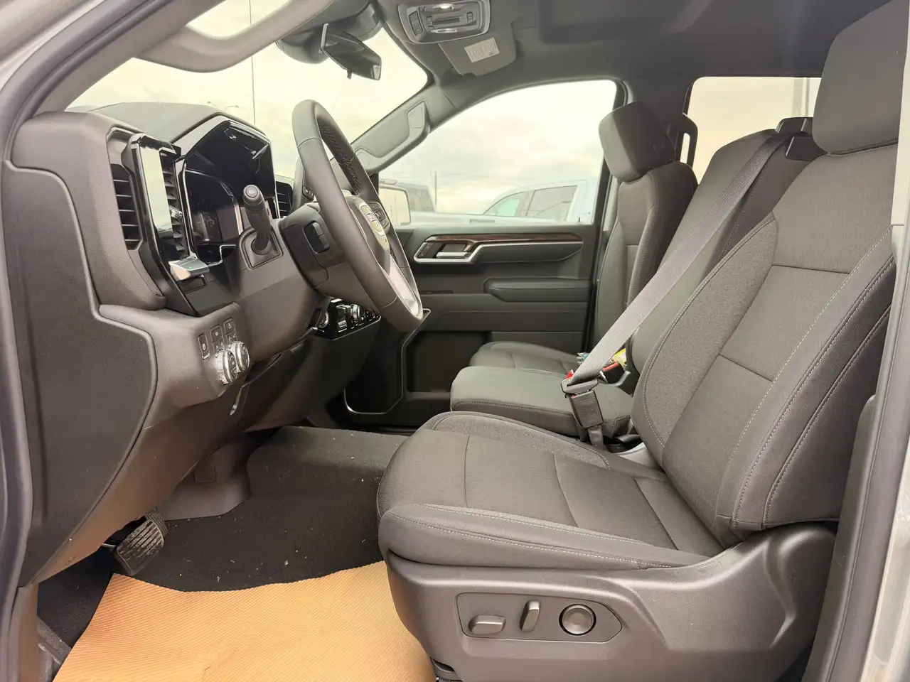 GMC Sierra 1500 снимка GMC Sierra 1500
